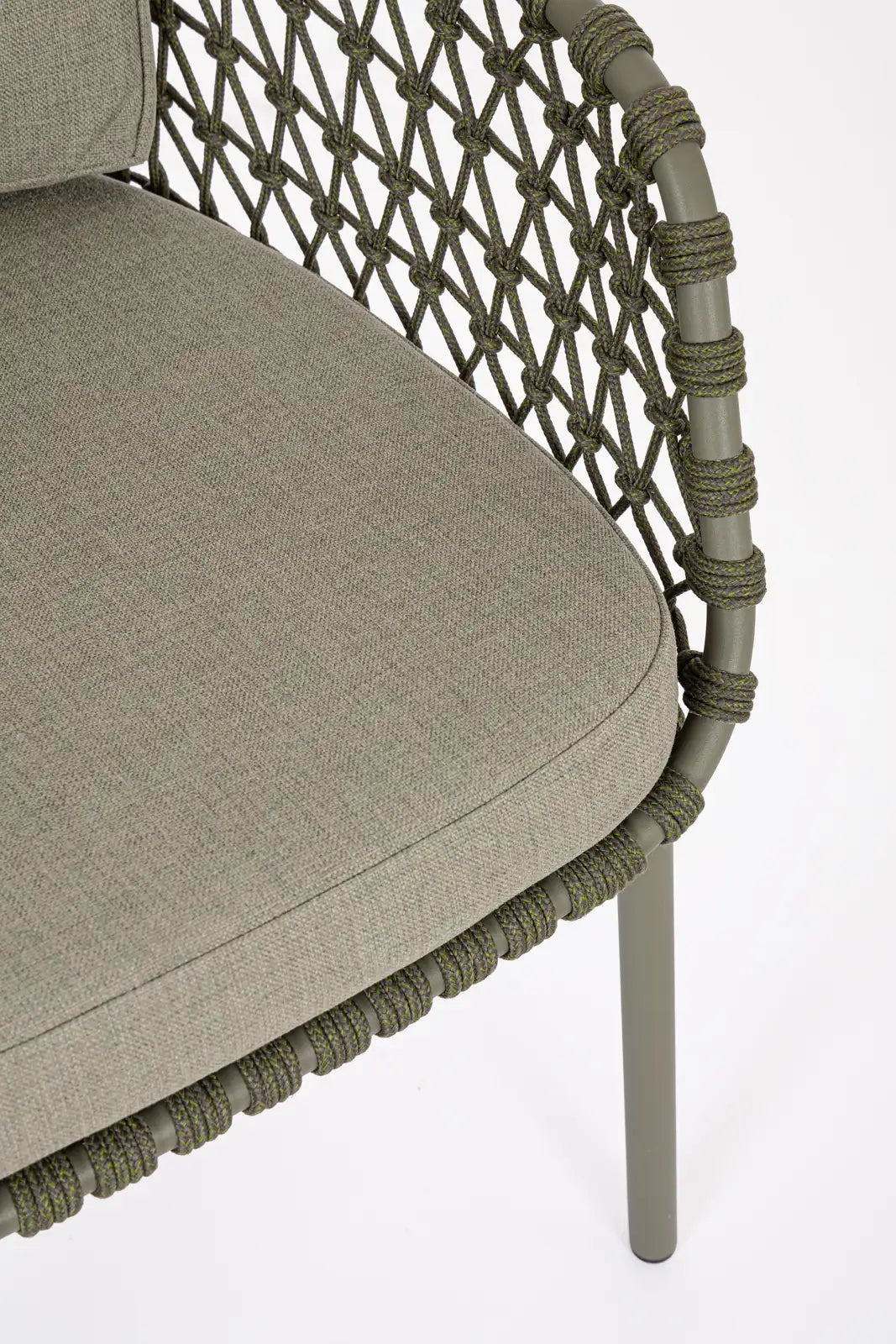 Gartenstuhl Ivissa mit Armlehnen aus Seil Grün - ZEN ZONE Furniture