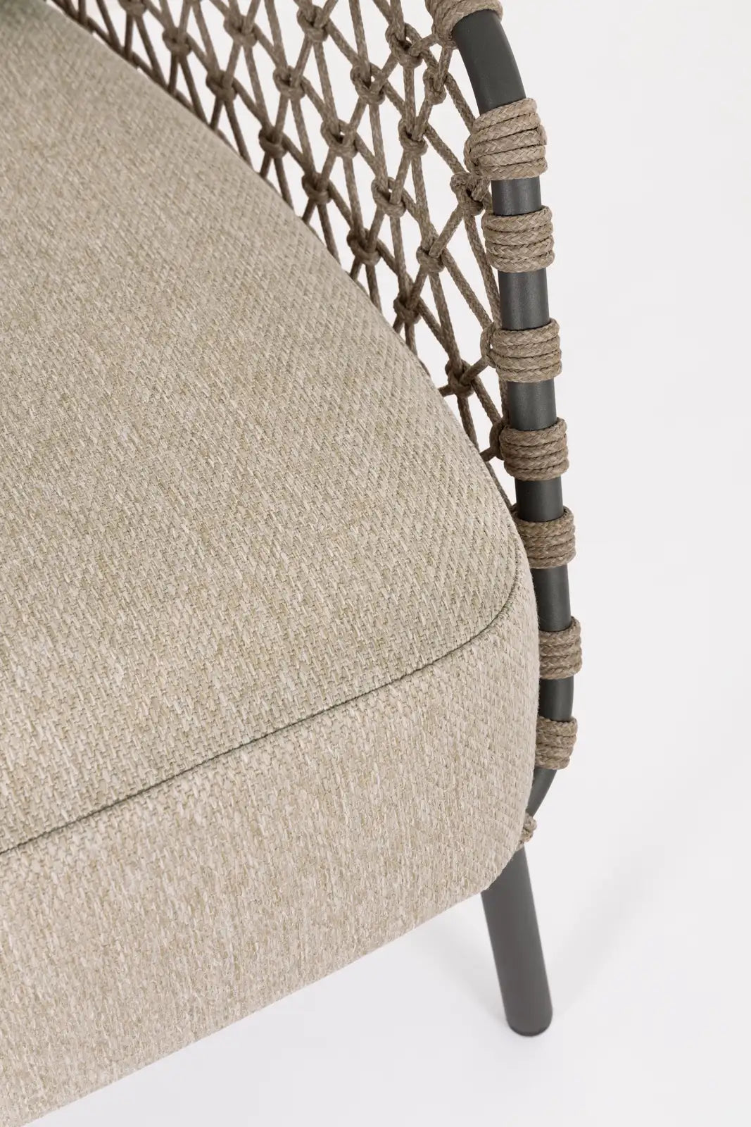 Outdoor Sessel Ivissa mit Armlehnen aus Seil Anthrazit - ZEN ZONE Furniture