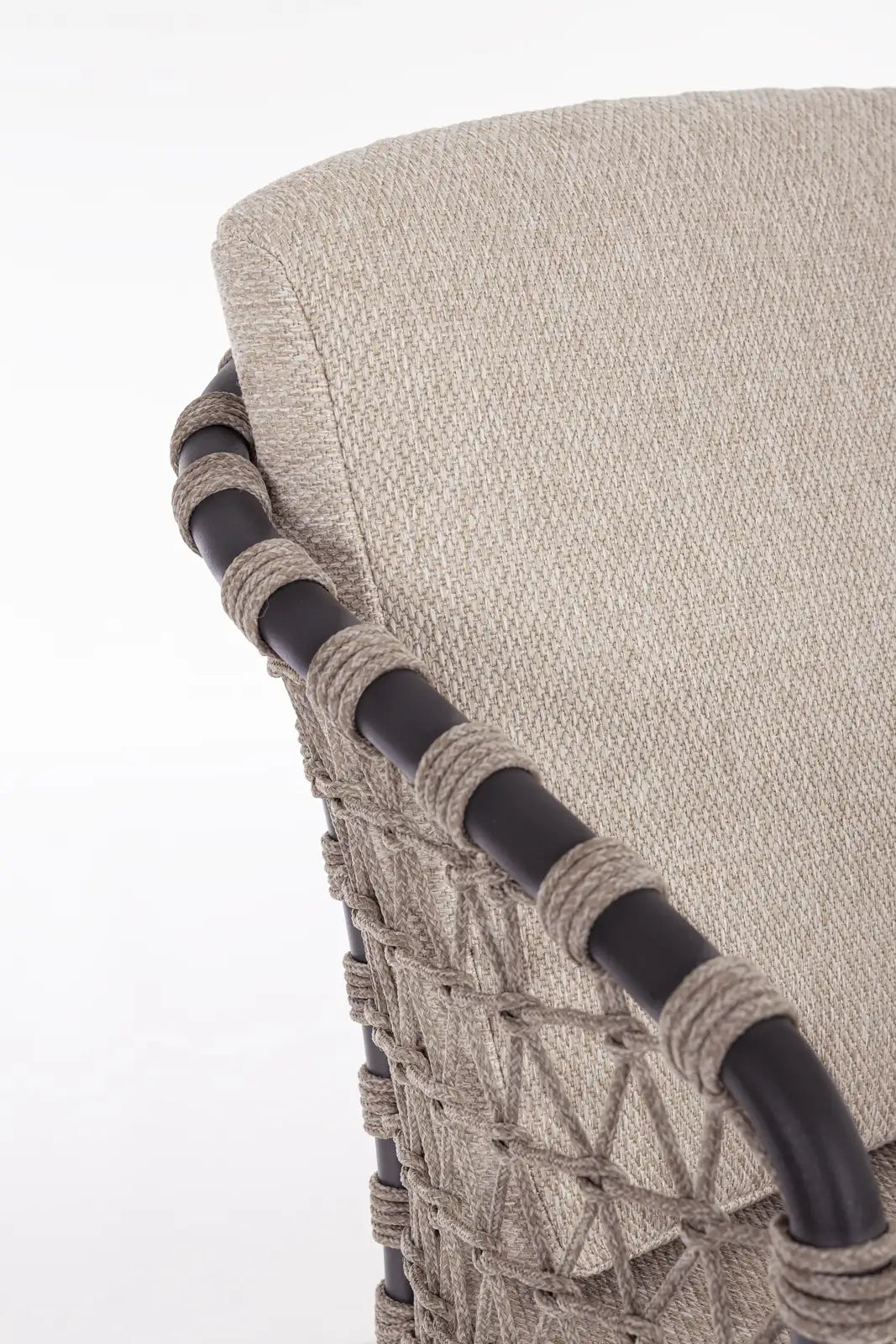 Gartenstuhl Eularia mit Armlehnen aus Aluminium, Seil und Teakholz - ZEN ZONE Furniture