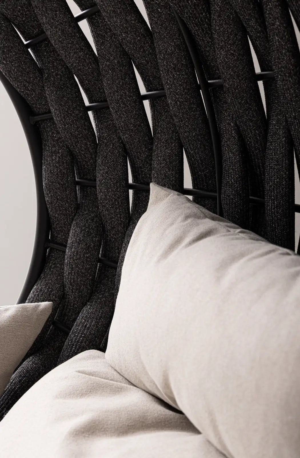 Hängesessel Galapagos Schwarz - ZEN ZONE Furniture