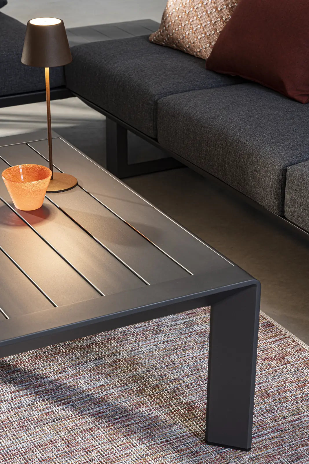 Gartenlounge Eck-Sitzgruppe mit Kissen Anthrazit CX23 Konnor - ZEN ZONE Furniture