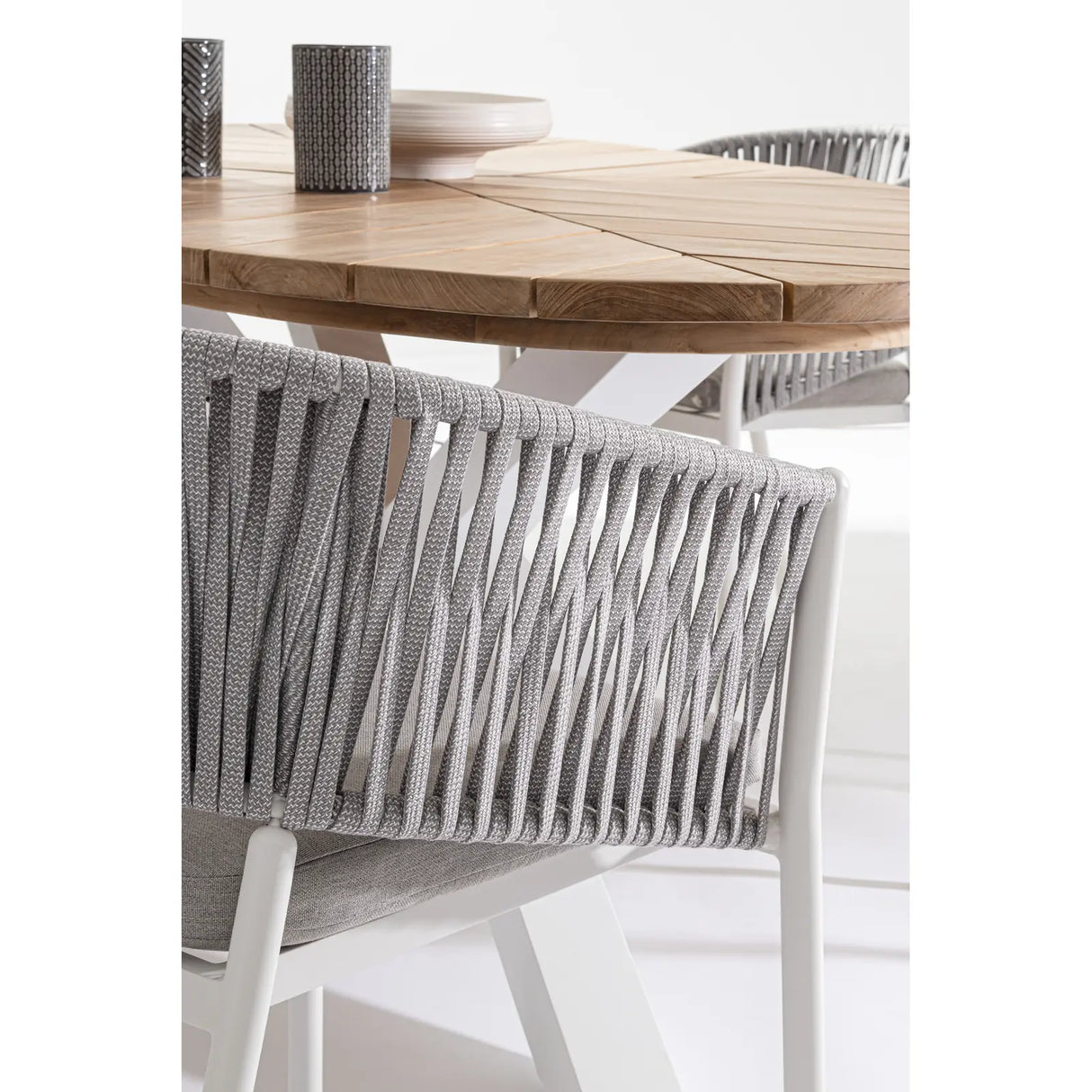 Gartenstuhl mit Armlehne und Kissen Florencia WG20 - ZEN ZONE Furniture