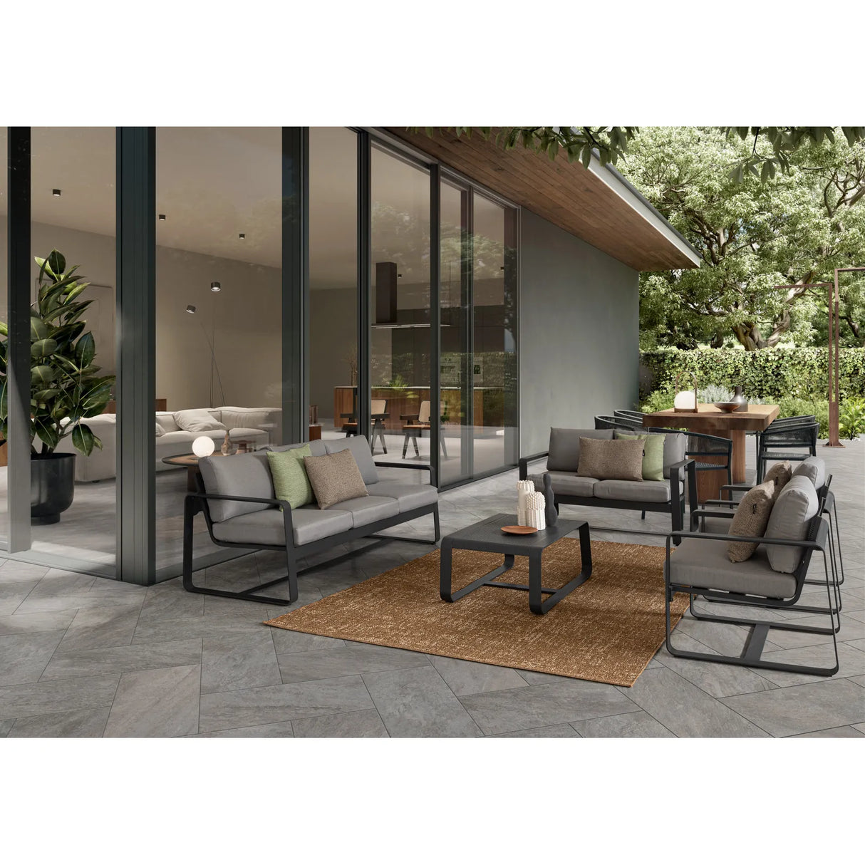 Garten-Sofa 3-Sitzer mit Kissen Merrigan Anthrazit YK13 - ZEN ZONE Furniture