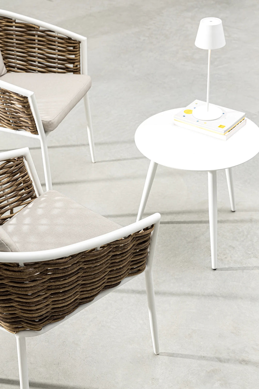 Gartenstuhl mit Armlehne und Kissen Maribela Weiß YK13 - ZEN ZONE Furniture
