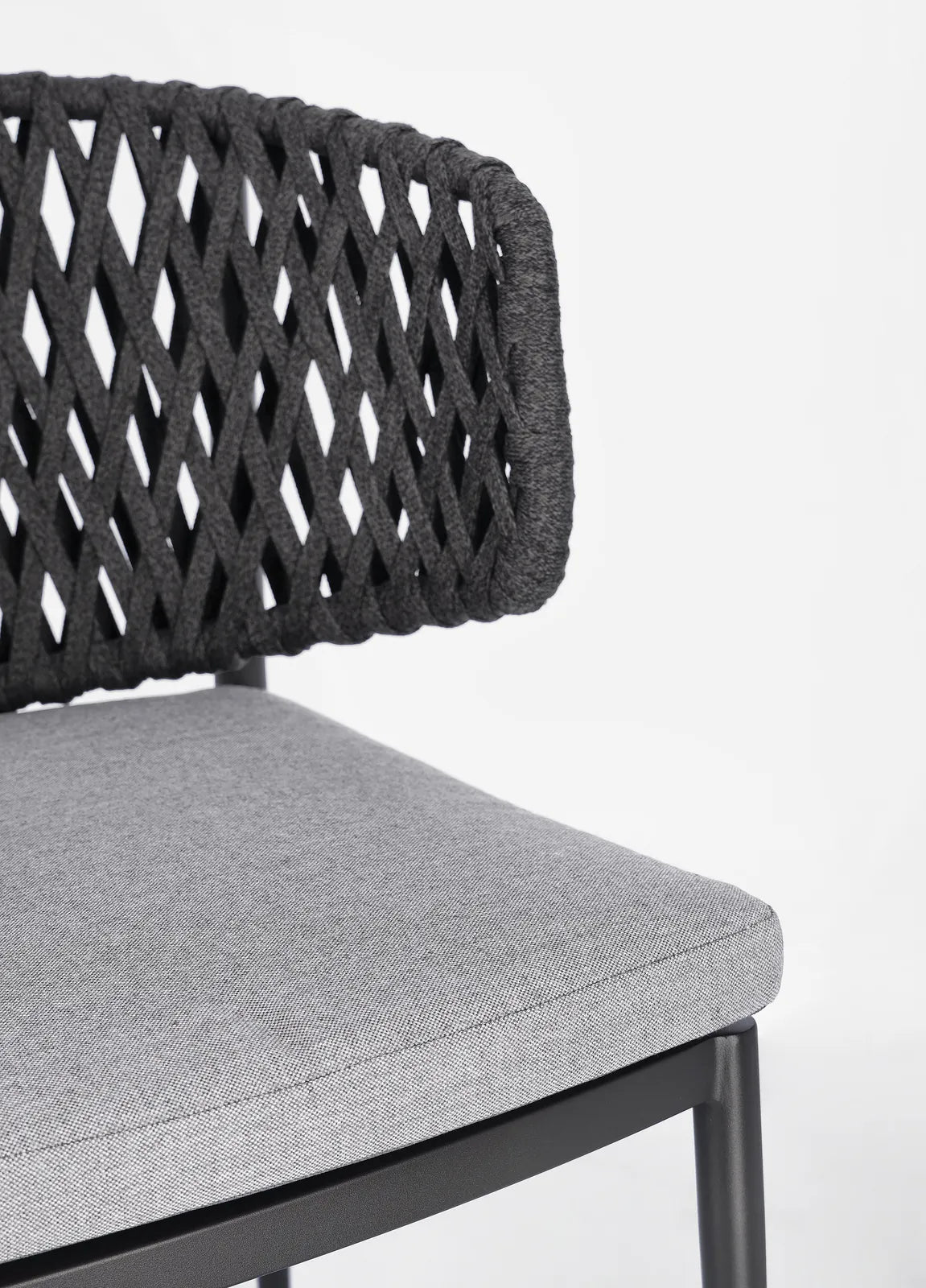 Gartenstuhl mit Kissen Noelia Anthrazit WG21 - ZEN ZONE Furniture