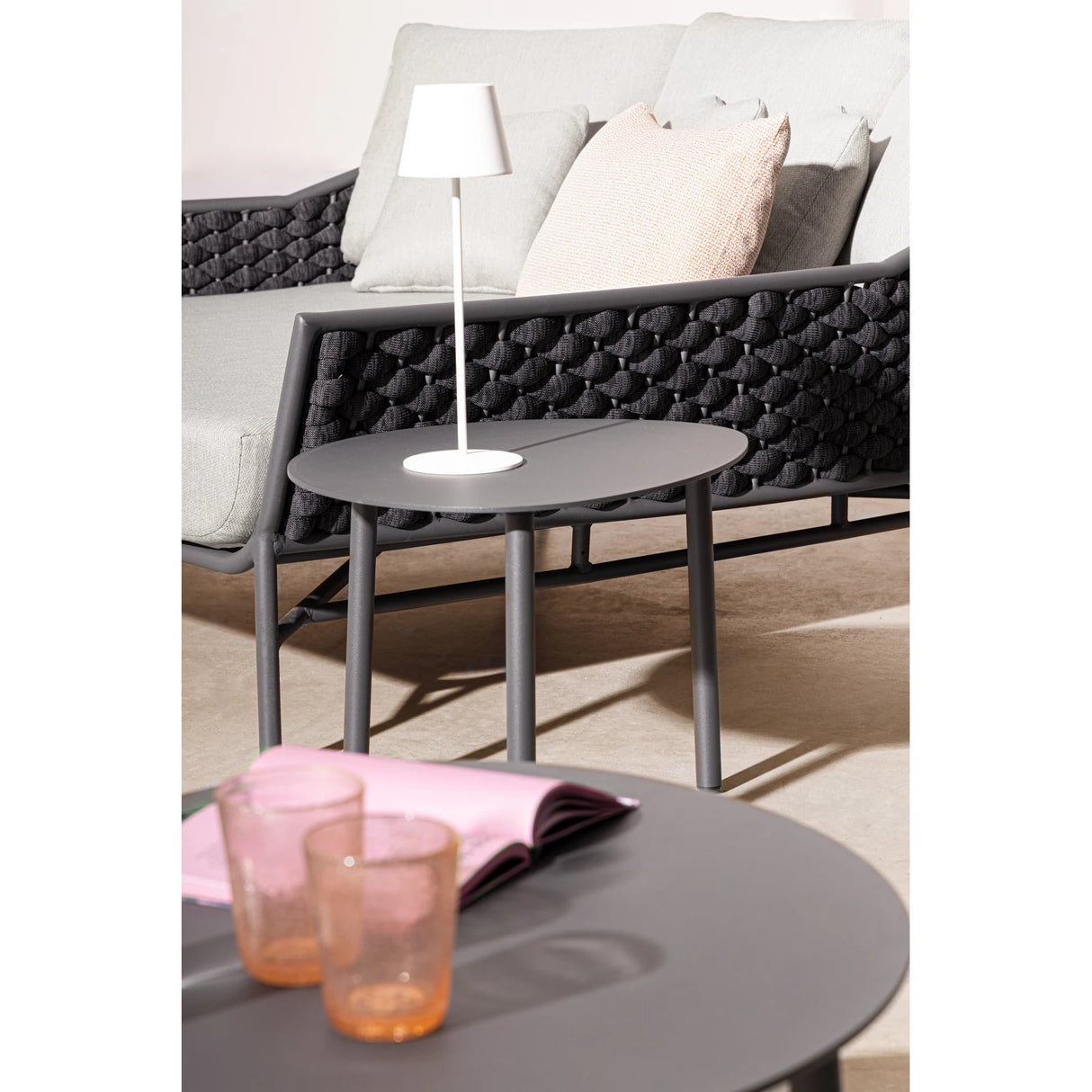 Outdoor Daybed mit Kissen Everly Anthrazit QS22/Graphit - ZEN ZONE Furniture