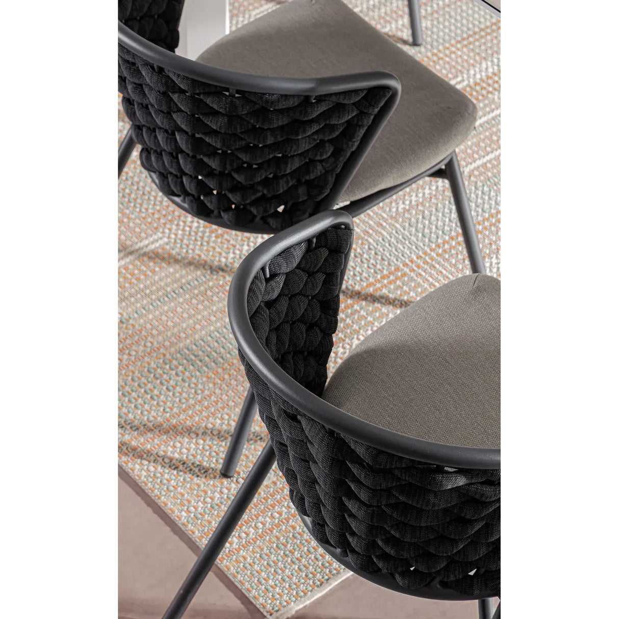 Gartenstuhl mit Kissen Harlow Anthrazit QS22/Graphit - ZEN ZONE Furniture