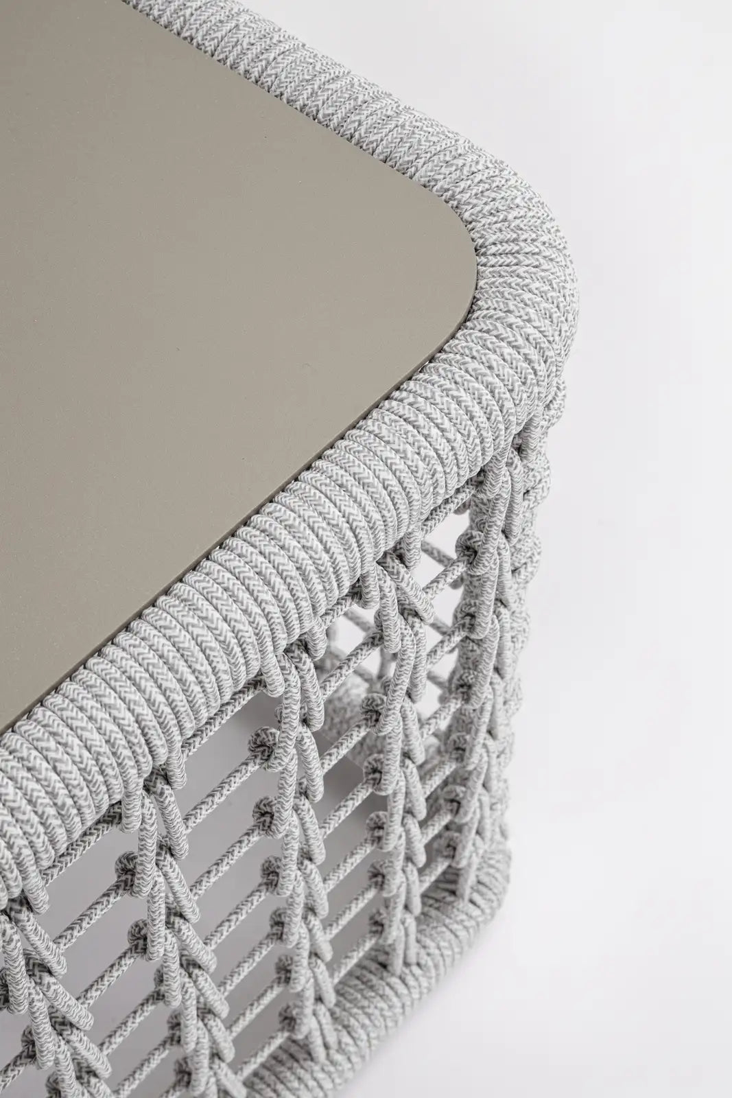 Outdoor Couchtisch Kollar Artic aus Aluminium und Seil 60x60 cm - ZEN ZONE Furniture