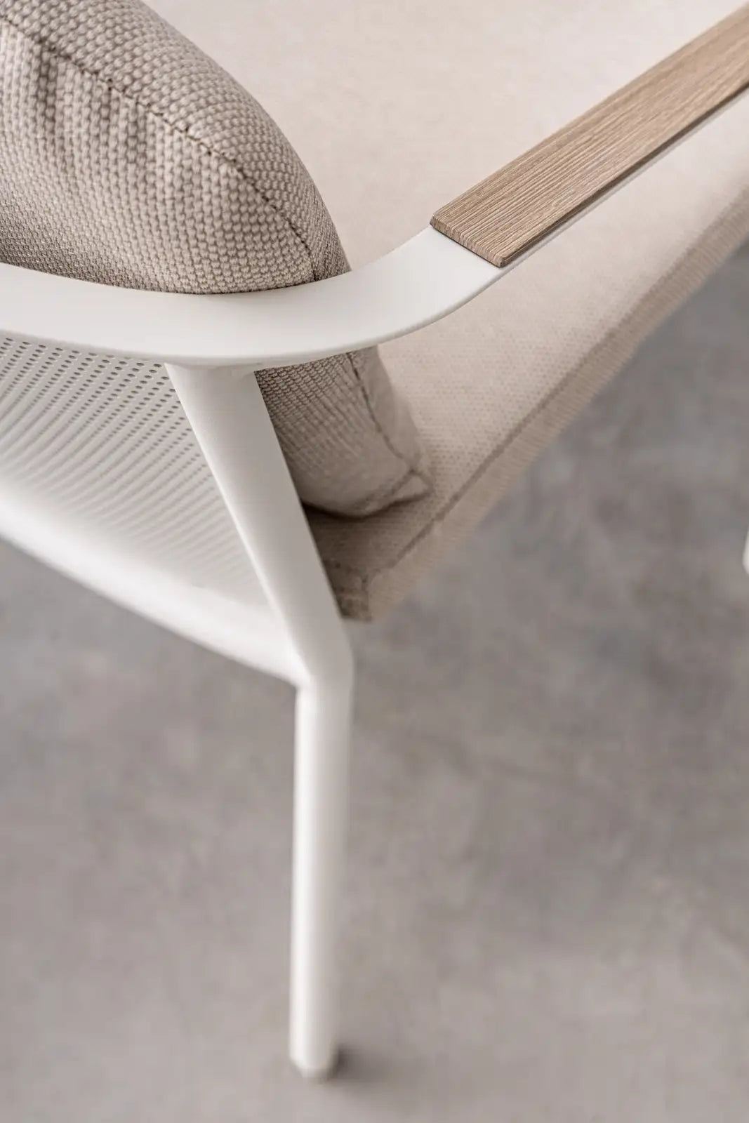 Outdoor Set Ulises Vapor Tisch + 8 Stühle Aluminium Holzoptik - ZEN ZONE Furniture