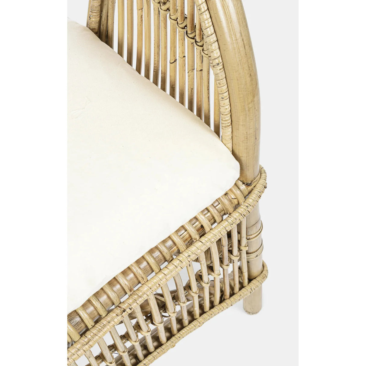 Consuelo Sessel Natur mit Kissen - ZEN ZONE Furniture