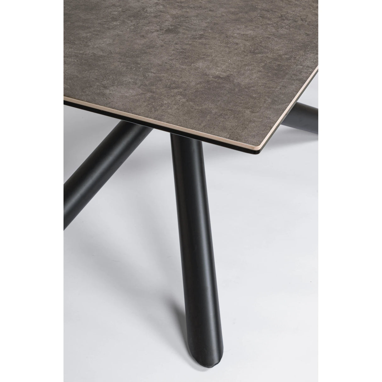 Esstisch 180x90cm Seyfert - ZEN ZONE Furniture