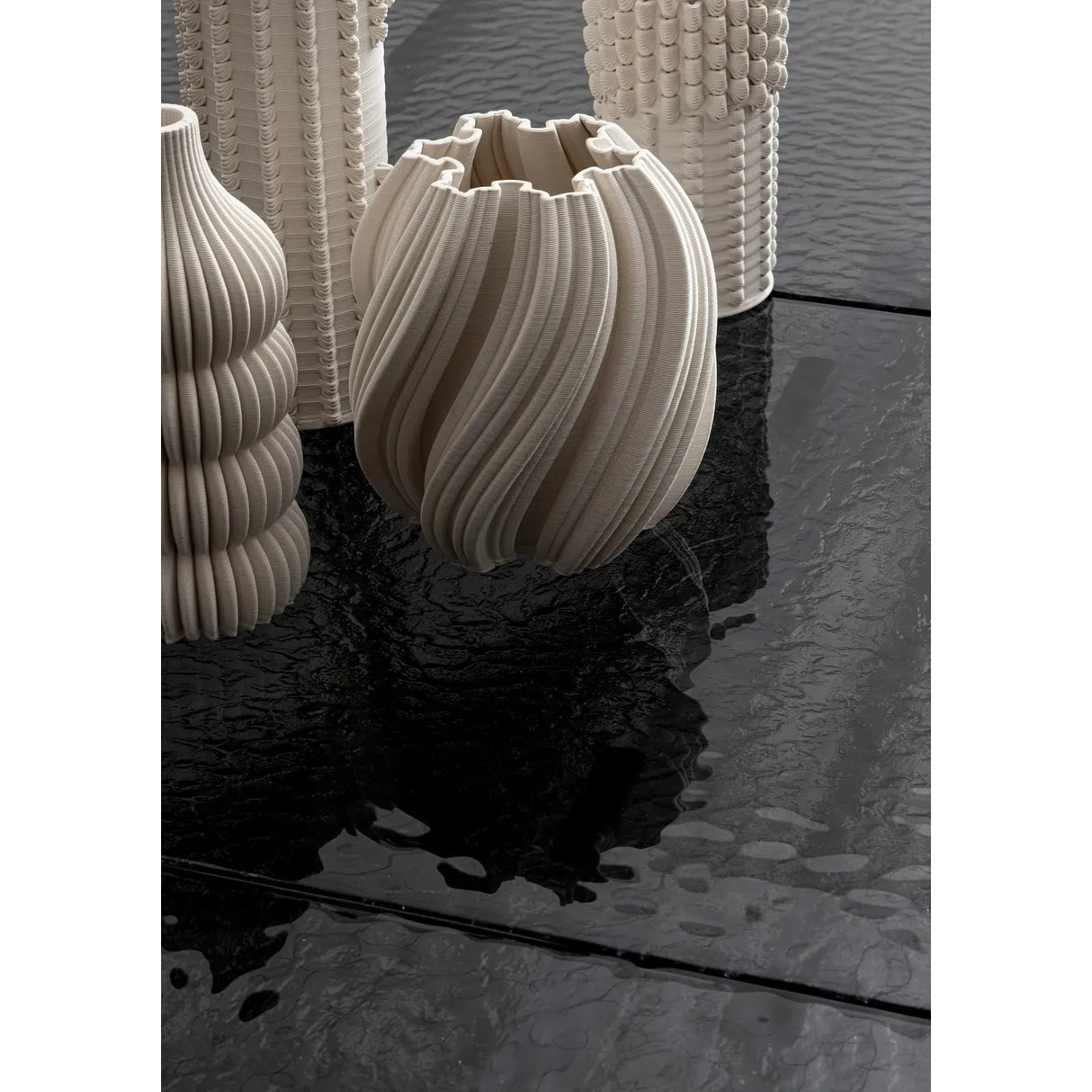 Anja Ausziehbarer Tisch 180–240 x 90 cm - ZEN ZONE Furniture