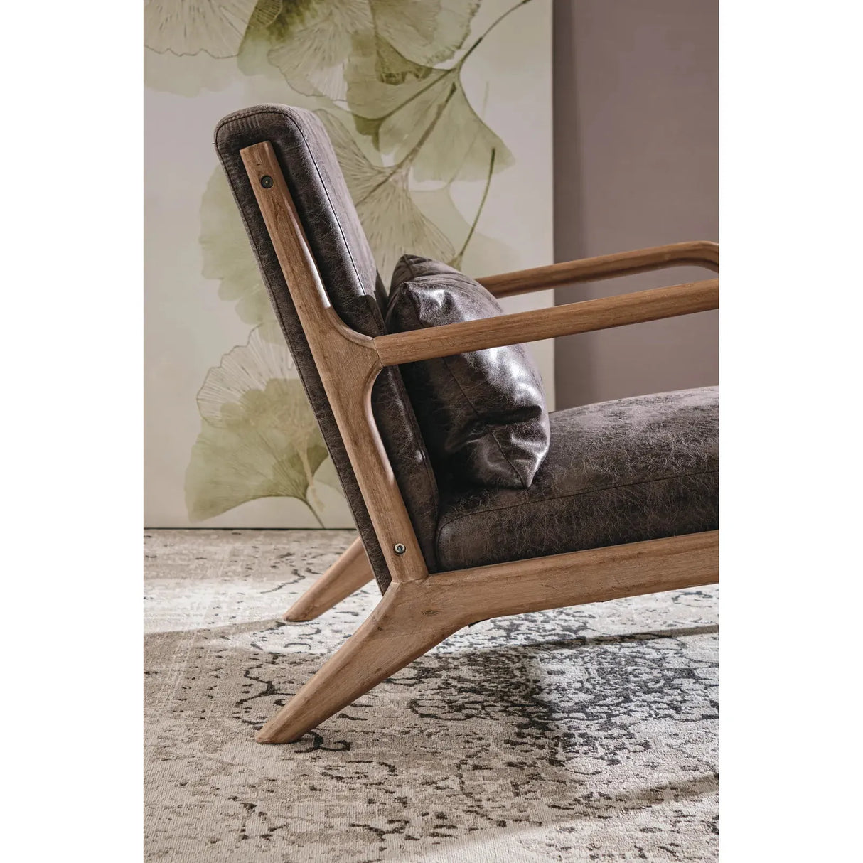 Ancilla Sessel Dunkel mit Kissen - ZEN ZONE Furniture