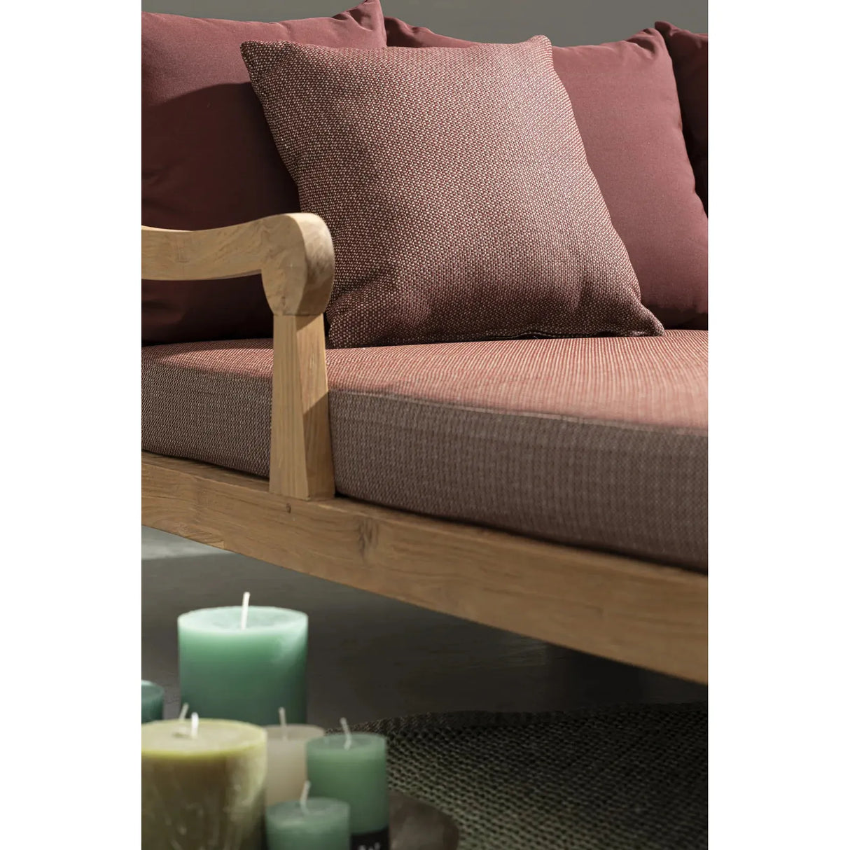 Bali Wein Daybed Set 2 mit Kissen - FSC - ZEN ZONE Furniture