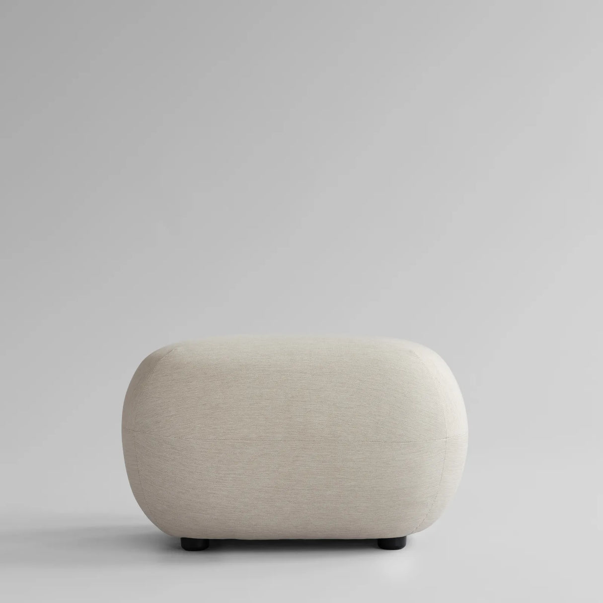 Outdoor Pouf Toe aus Sunproof Olefin in Warm Ash von 101 Copenhagen – Bild 1