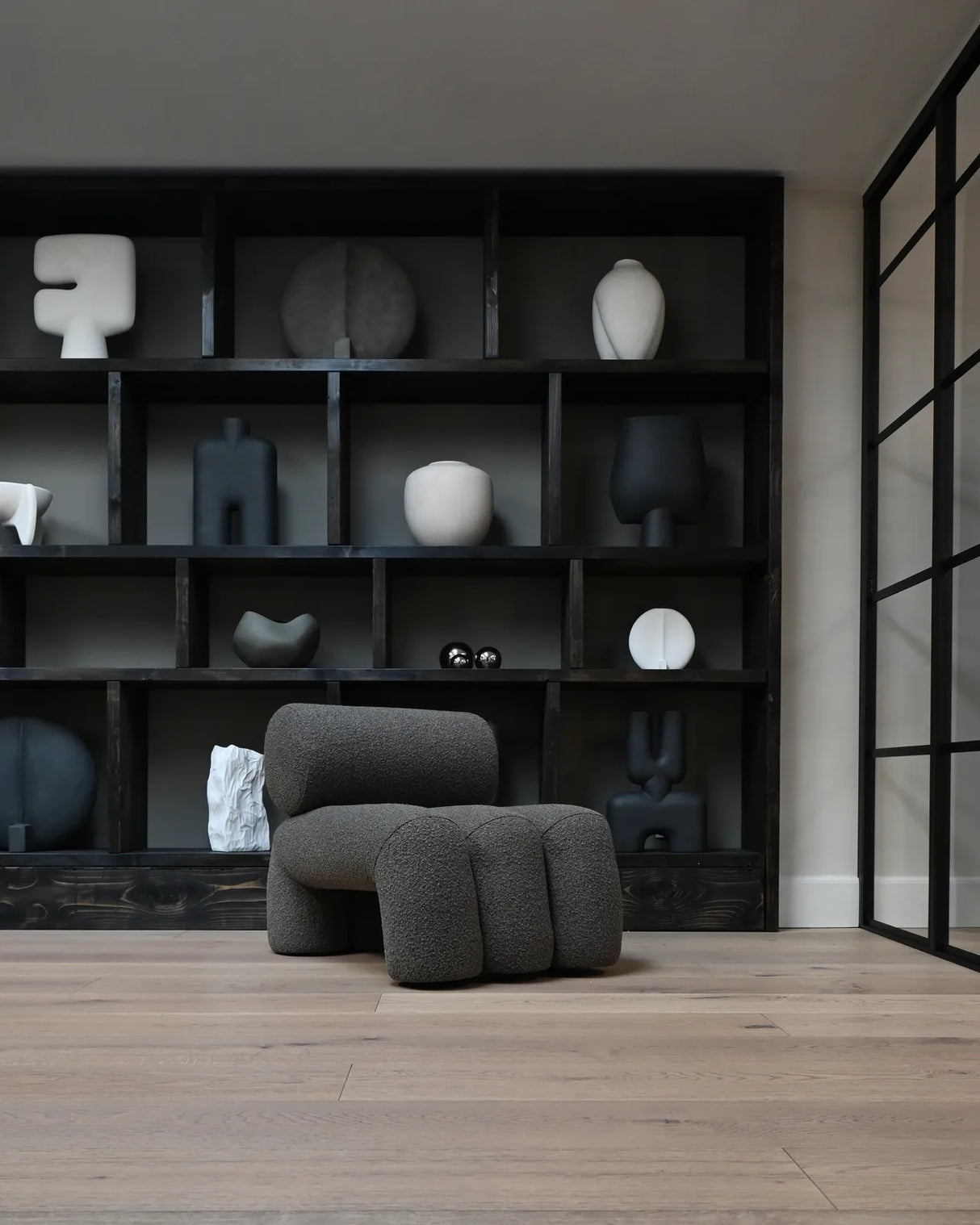 Sessel Foku aus Bouclé in Deep Taupe von 101 Copenhagen – Bild 10