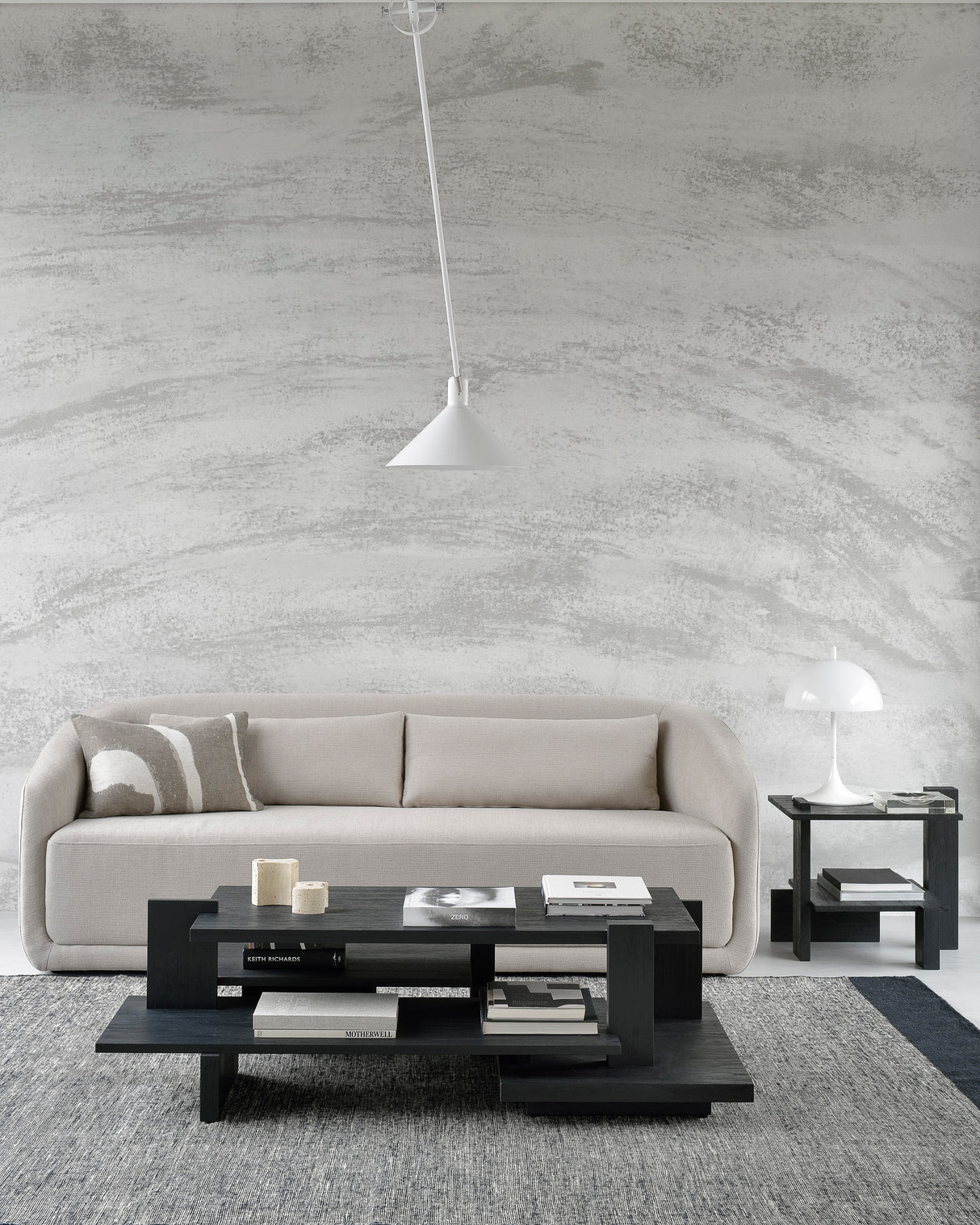 Abstract Beistelltisch - lackiertes Teak - schwarz - rechteckig - 56 x 52 x 49 cm - ZEN ZONE Furniture