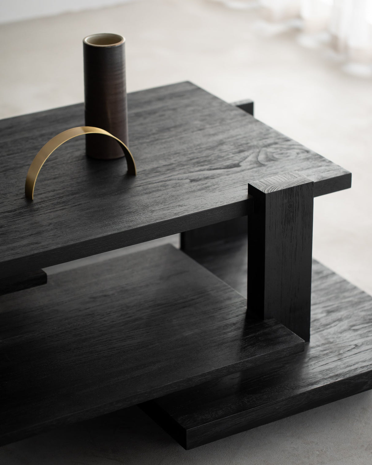 Abstract Couchtisch - lackiertes Teak - schwarz - rechteckig - ZEN ZONE