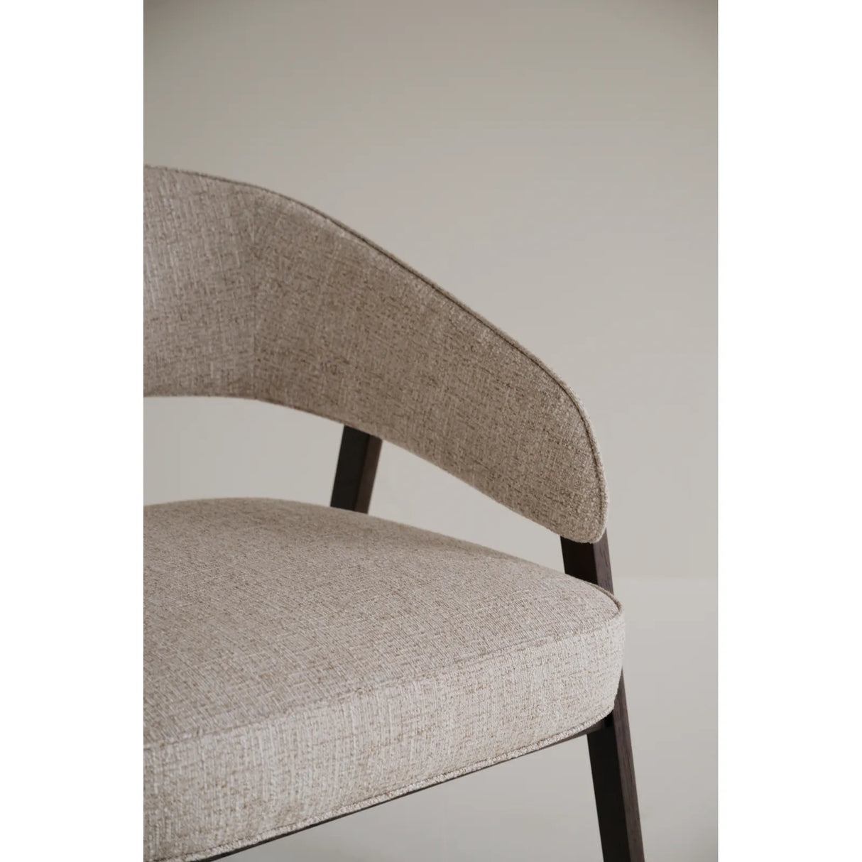 BARNABY Loungesessel aus Eiche und Stoff, 69x70x75 cm - ZEN ZONE Furniture