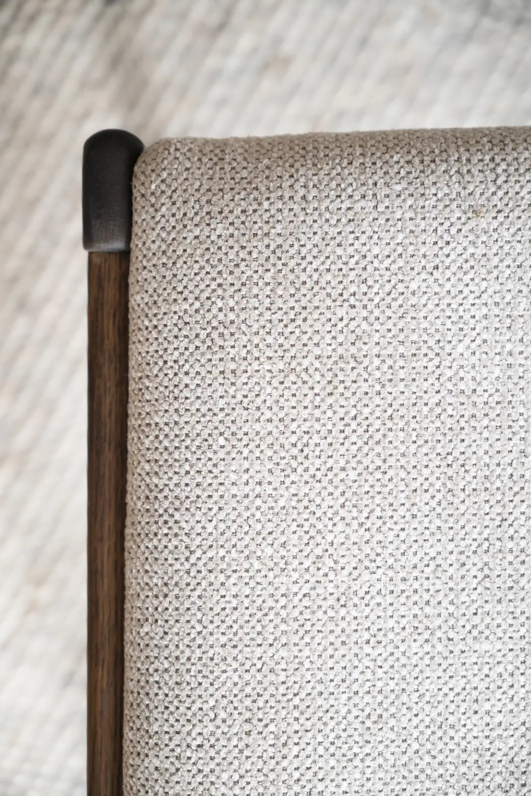 KERWIN Essstuhl aus Eiche, 54x46x86 cm