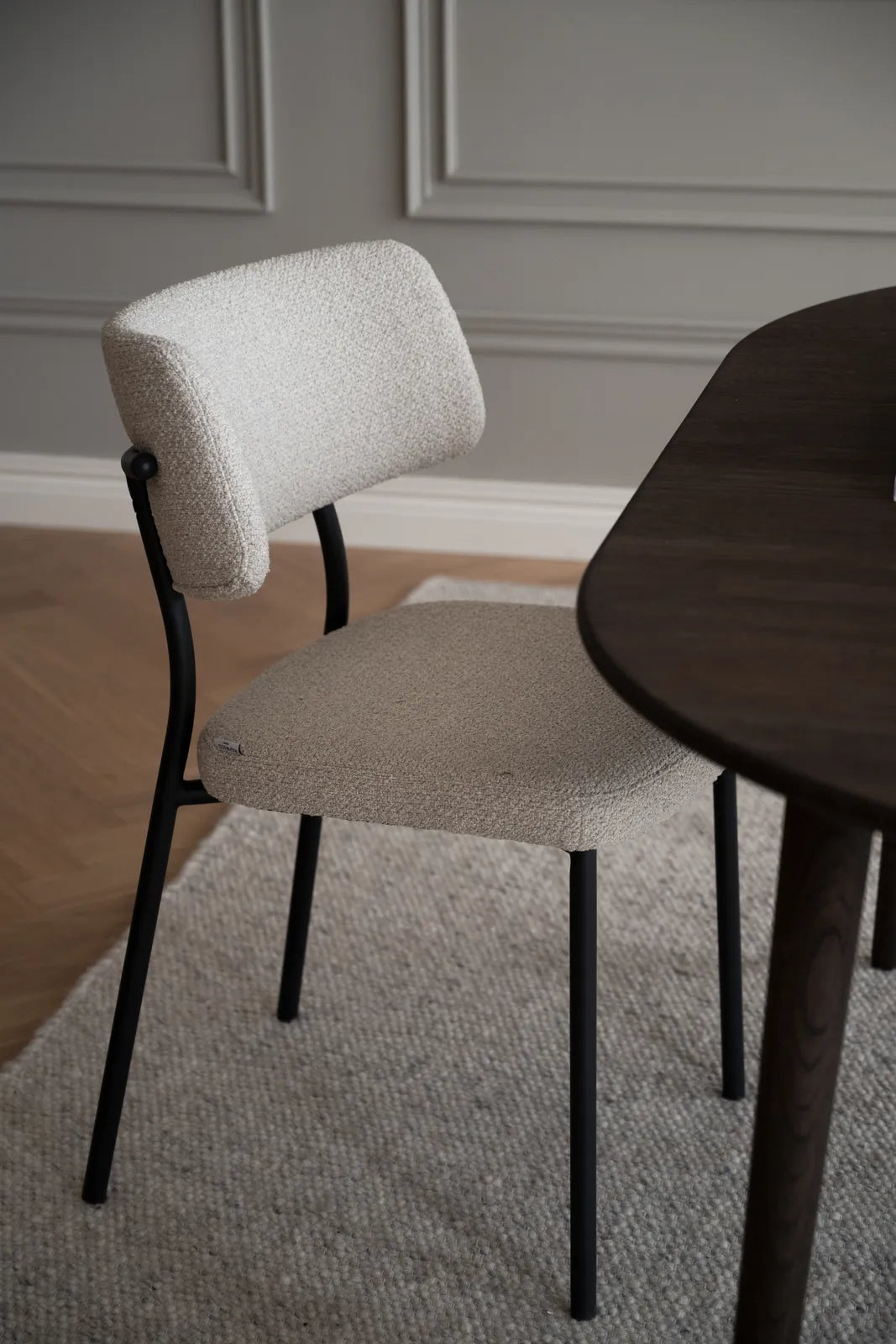 HERBSTER Essstuhl Beige/schwarz 56x50x82cm - ZEN ZONE Furniture