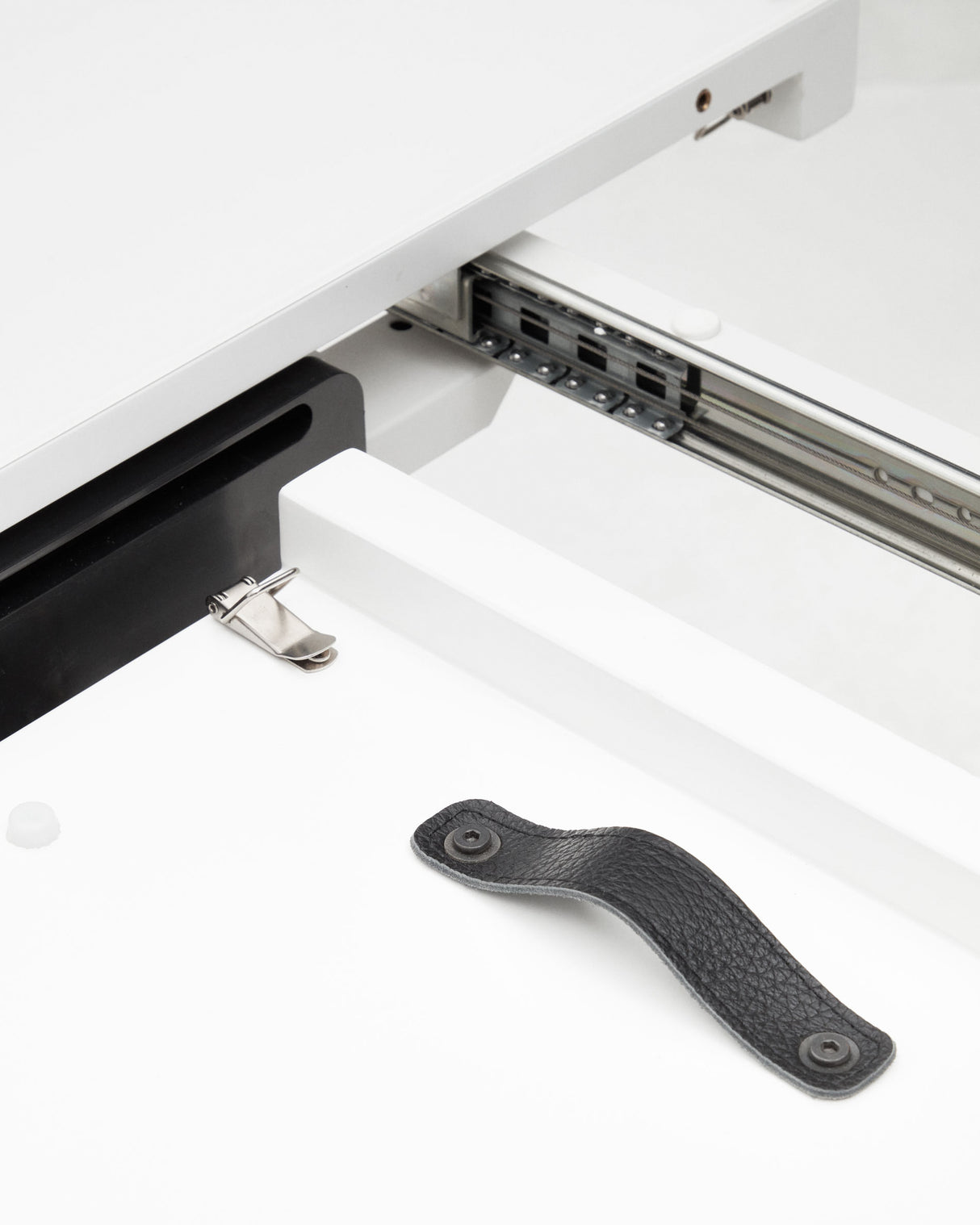 Vashti Ausziehtisch Weiss Ø 120 x 120 oder 160 cm - ZEN ZONE Furniture