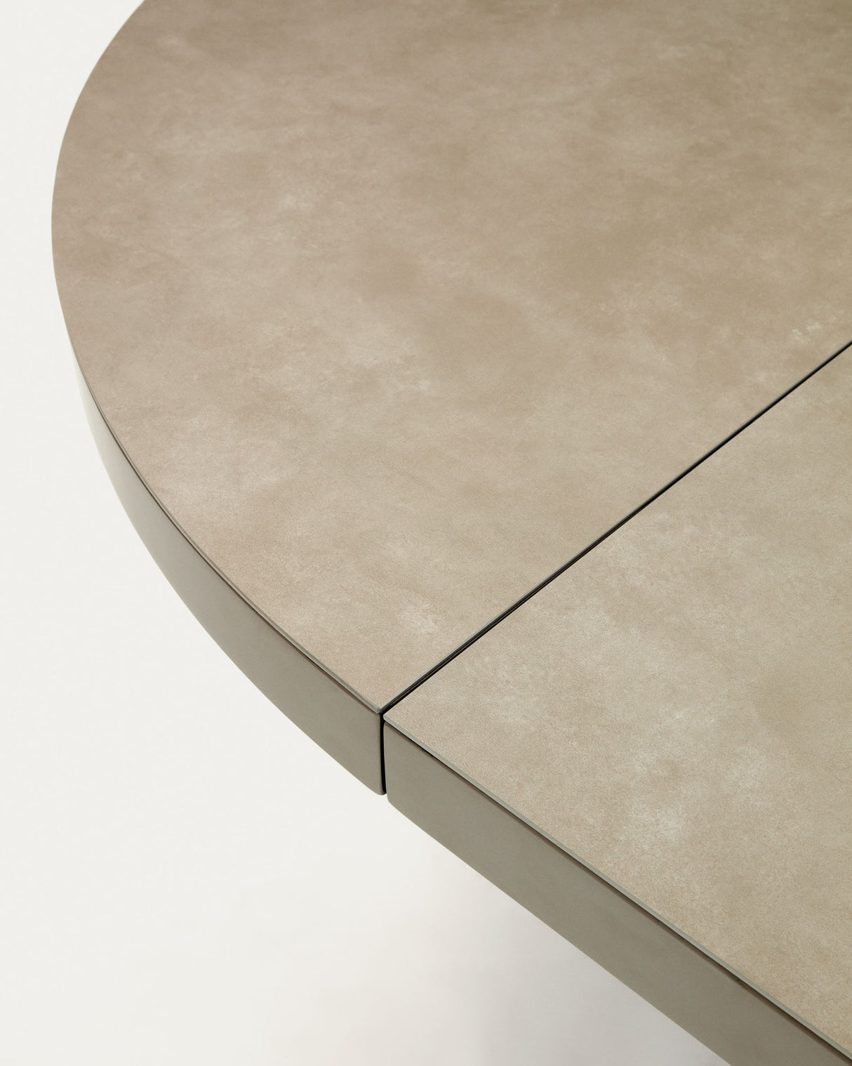 Vashti Ausziehtisch Braun Ø 120 x 120 oder 160 cm - ZEN ZONE Furniture