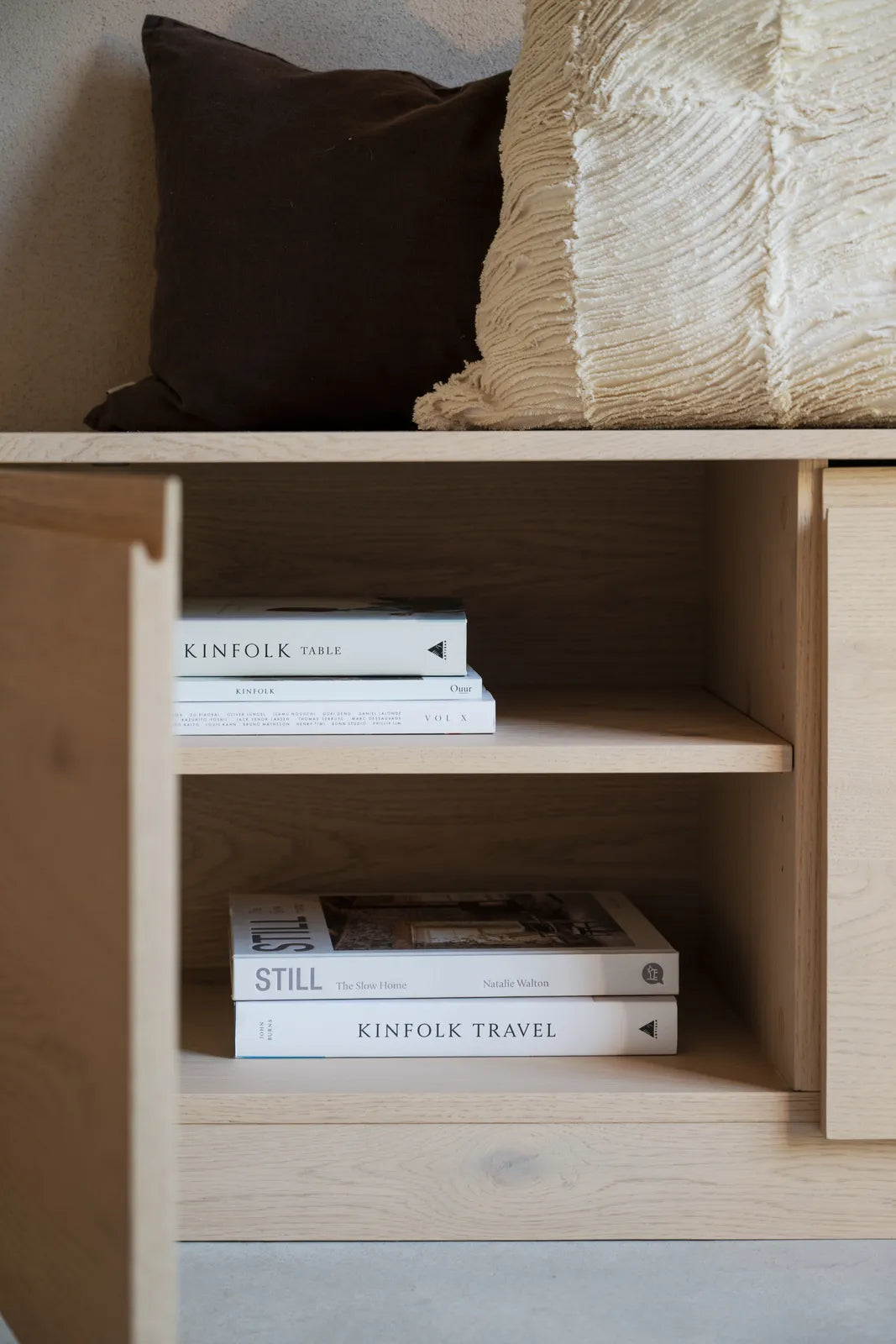 MELSTONE Sideboard aus Eiche Weiß pigmentiert 40x180x50cm - ZEN ZONE Furniture