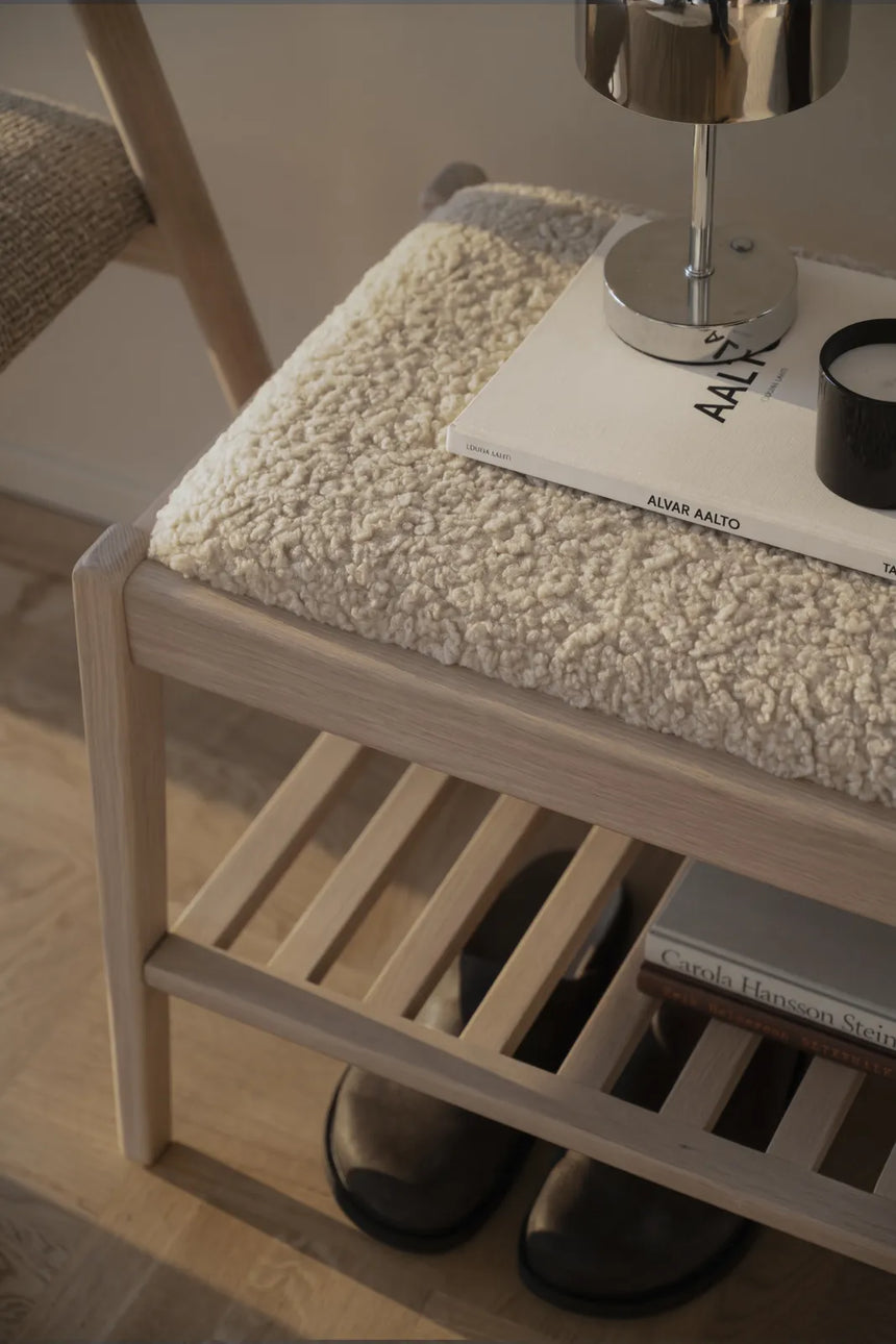 Banc d'entrée GARRICK en chêne, Lamb #05 beige, 80x45x47 cm