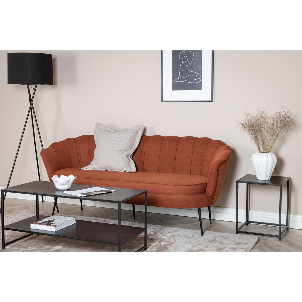 Calais 3-Sitzer Sofa - rostroter Stoff - schwarze Beine - ZEN ZONE Furniture