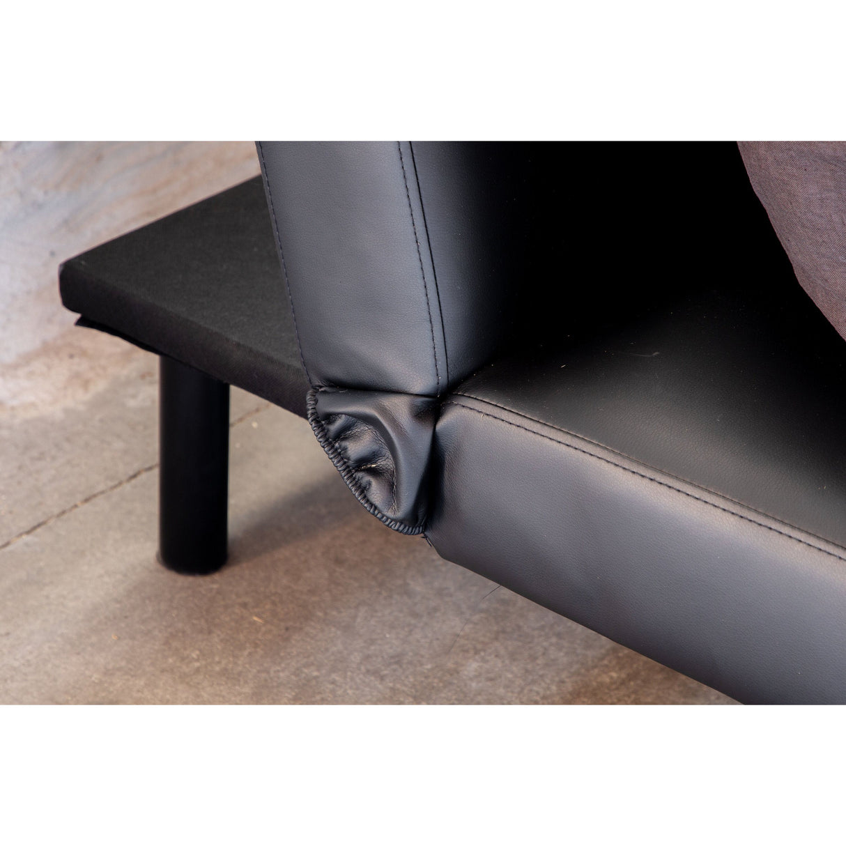 Bodil Sofabett - Schwarz / Schwarz PU - ZEN ZONE Furniture