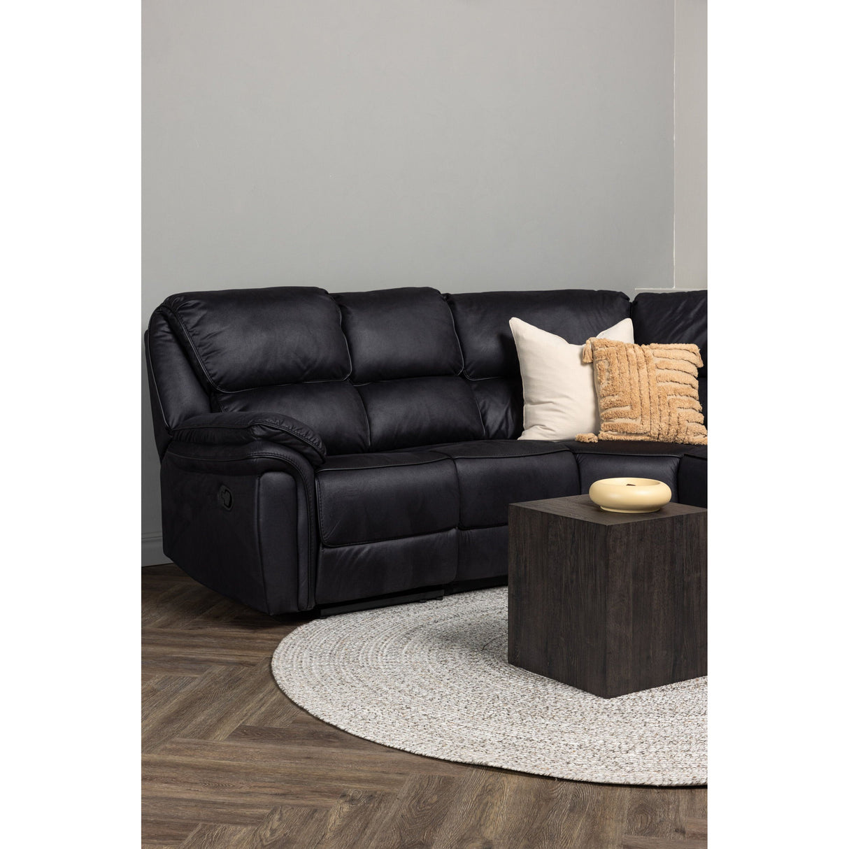 Saranda Recliner Ecksofa - Schwarze Mikrofaser - ZEN ZONE Furniture