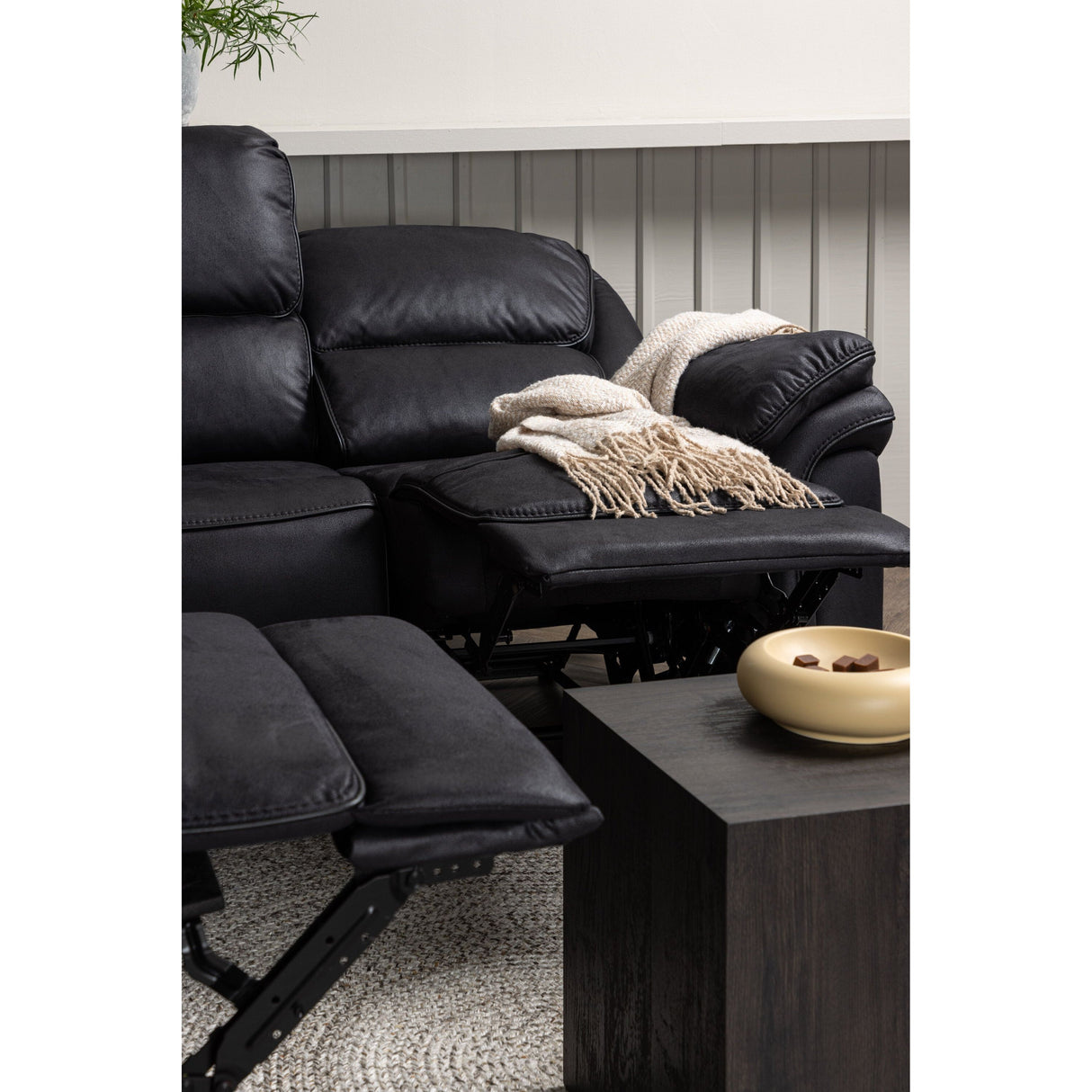 Saranda Recliner Ecksofa - Schwarze Mikrofaser - ZEN ZONE Furniture