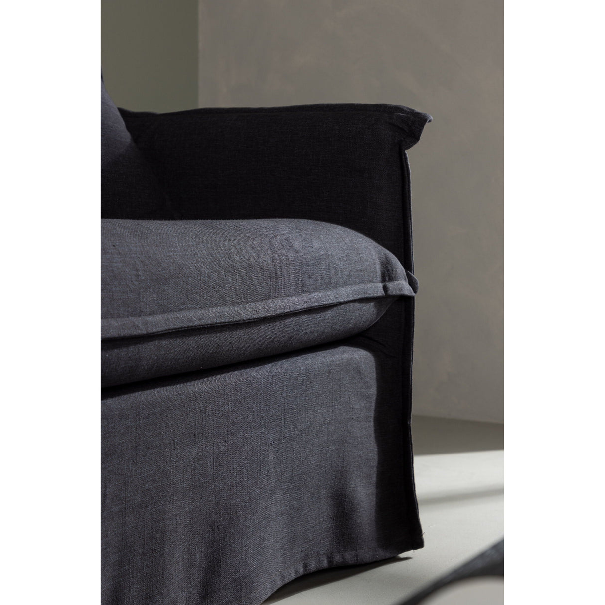 Nova 3-Sitzer Sofa Holz/ Schwarzer Stoff - ZEN ZONE Furniture