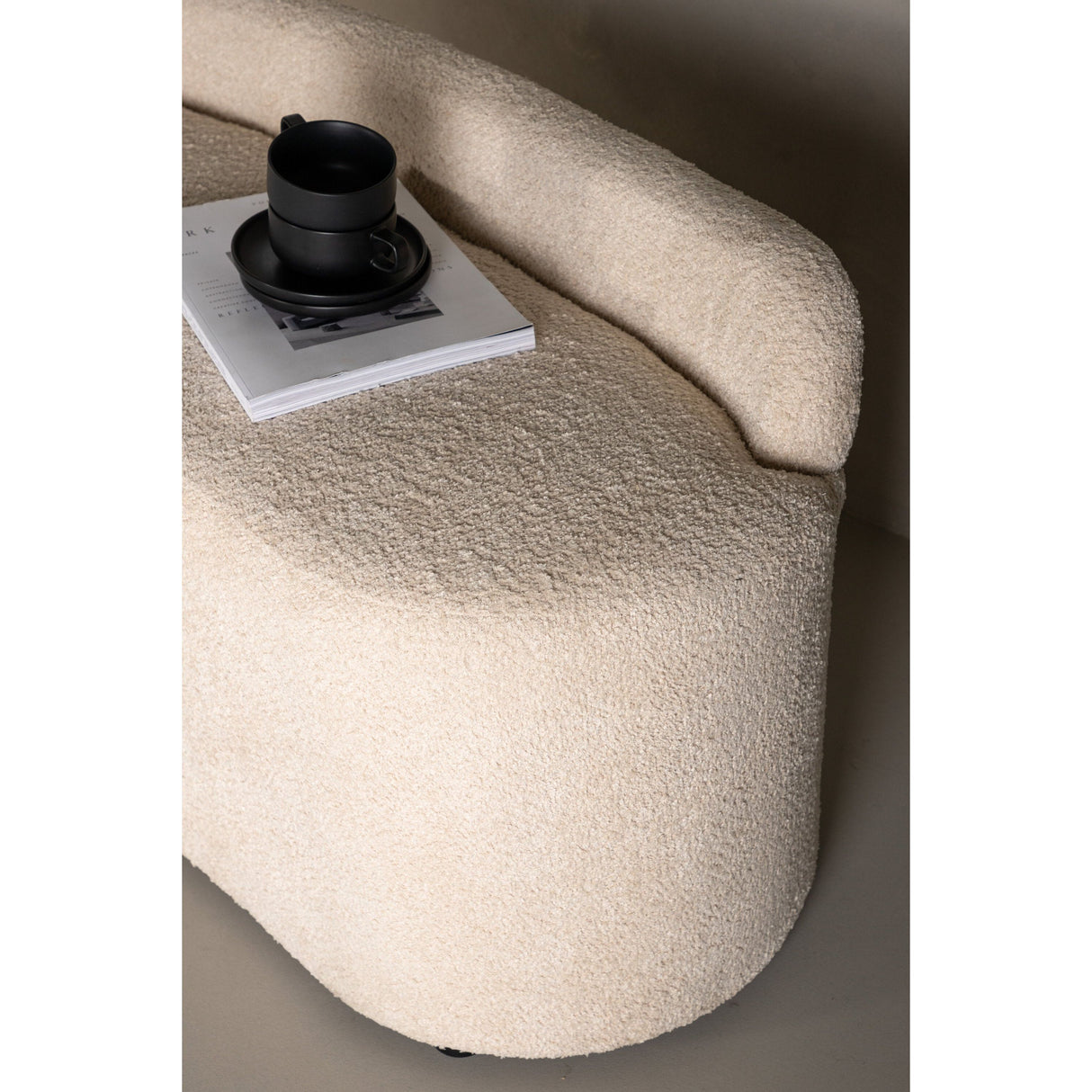 Pocatello 2-Sitzer Sofa - Weiß / Weißer Bouclé - ZEN ZONE Furniture