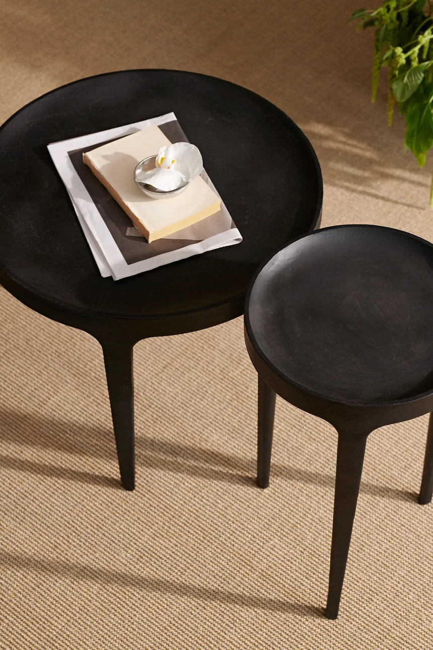 Beistelltisch Ghost aus Aluminium in Schwarz, 30x30×50 cm - ZEN ZONE Furniture