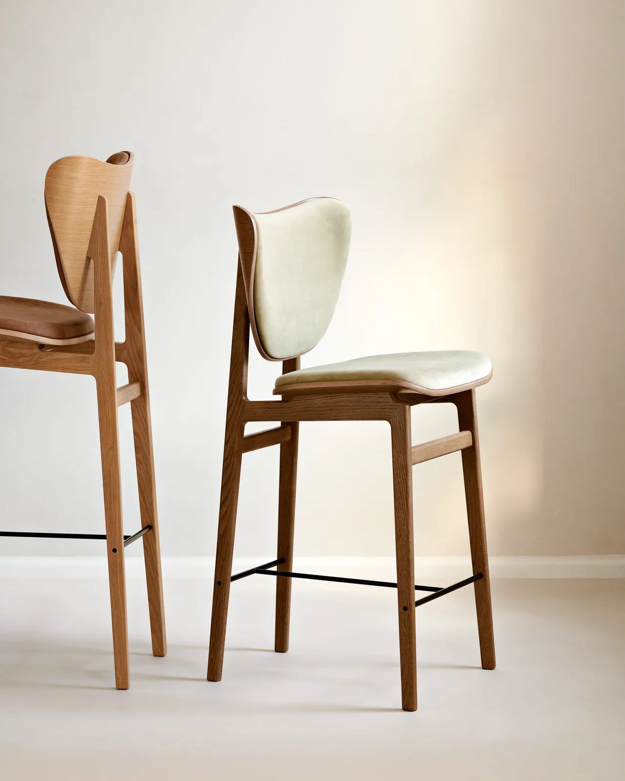 Tabouret de bar éléphant en chêne massif, non rembourré, 46×52×101 cm