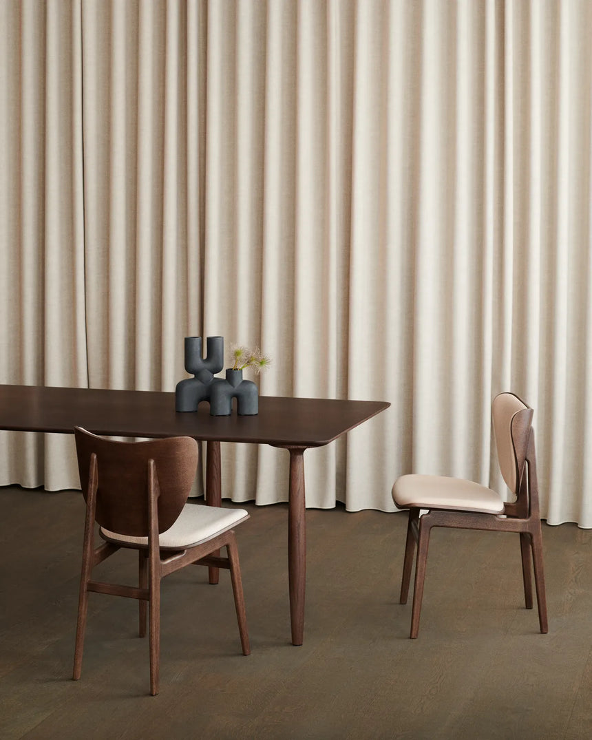 Esstisch Oku aus Eichenfurnier und Massivholz Eiche, 250×95×74 cm - ZEN ZONE Furniture