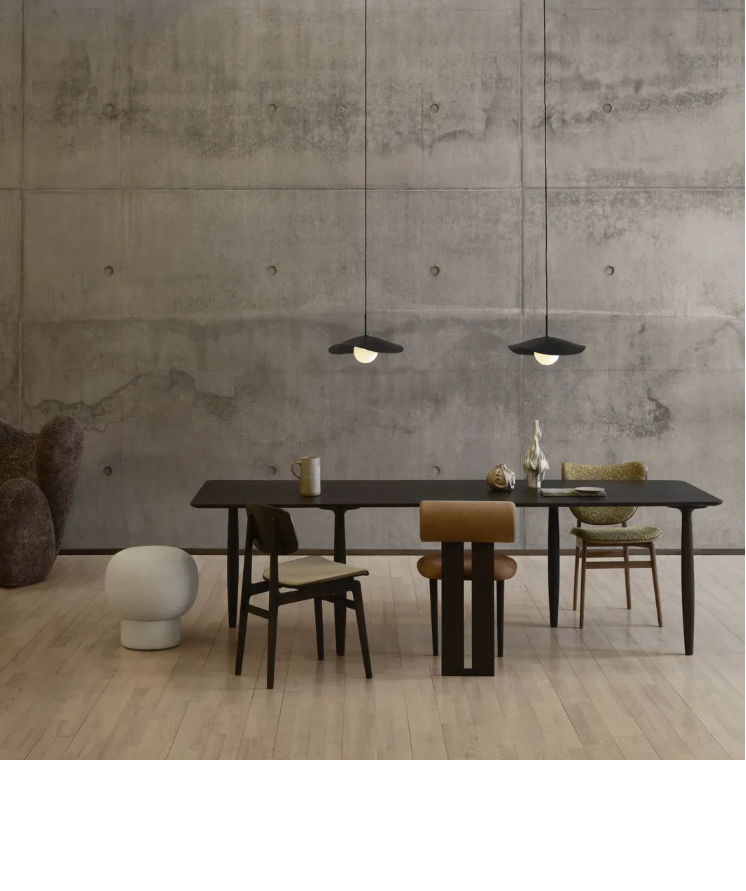 Esstisch Oku aus Eichenfurnier und Massivholz Eiche, 250×95×74 cm - ZEN ZONE Furniture