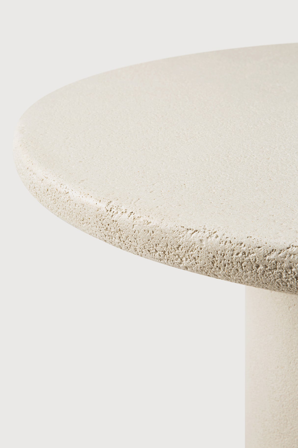 Elements Esstisch - Mikrozement - Off White - rund - 90 x 90 x 76 cm - ZEN ZONE Furniture