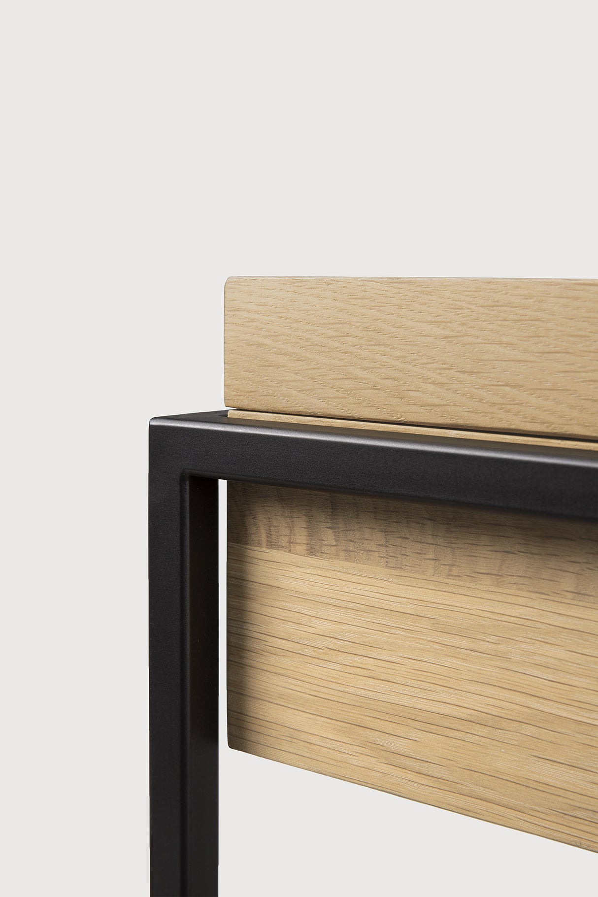 Monolit Beistelltisch - Eiche - quadratisch - abnehmbarer Deckel - 48 x 48 x 51 cm - ZEN ZONE Furniture