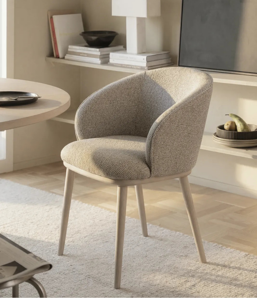 Essstuhl JUDSON aus massivem Eichenholz, Verona #173 medium beige