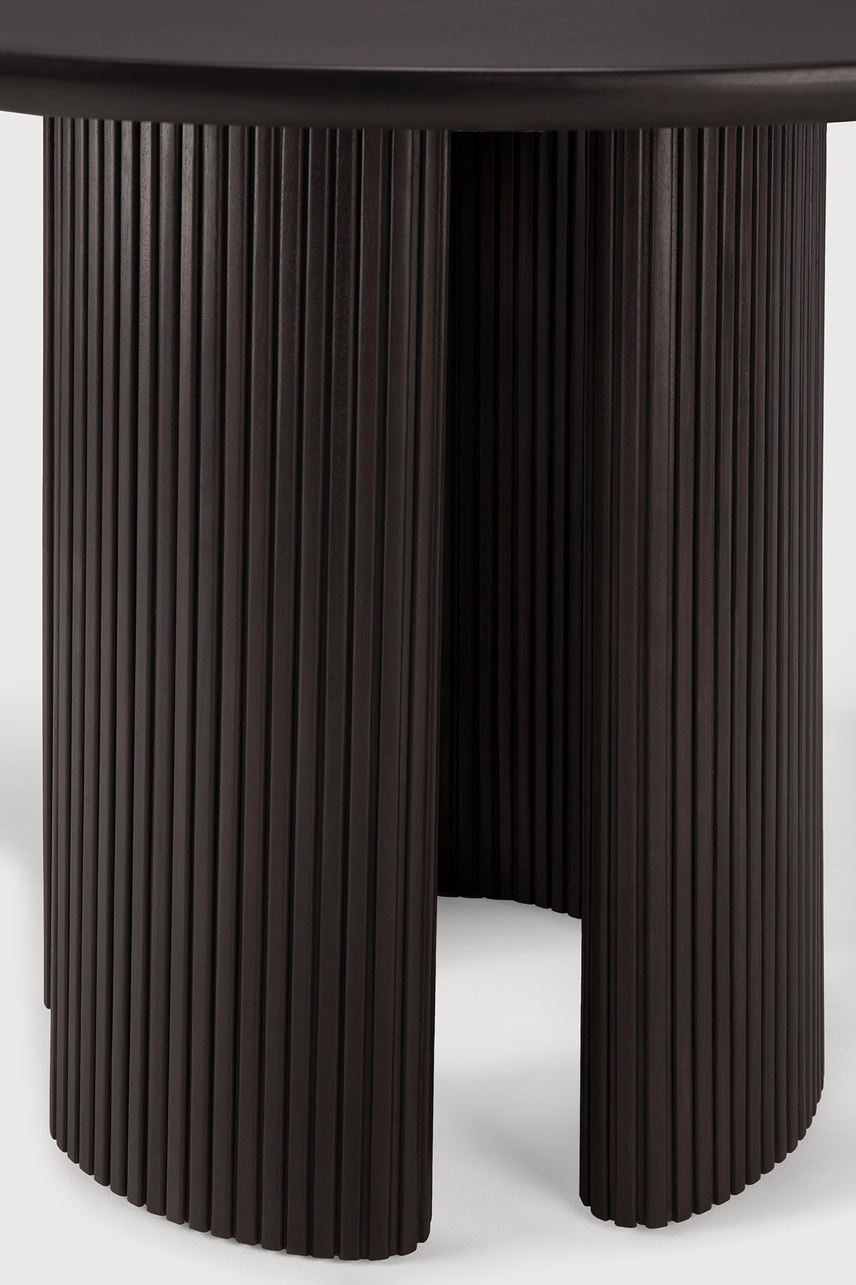 Roller Max Esstisch - lackiertes Mahagoni - dunkelbraun - rund - 150 x 150 x 76 cm - ZEN ZONE Furniture