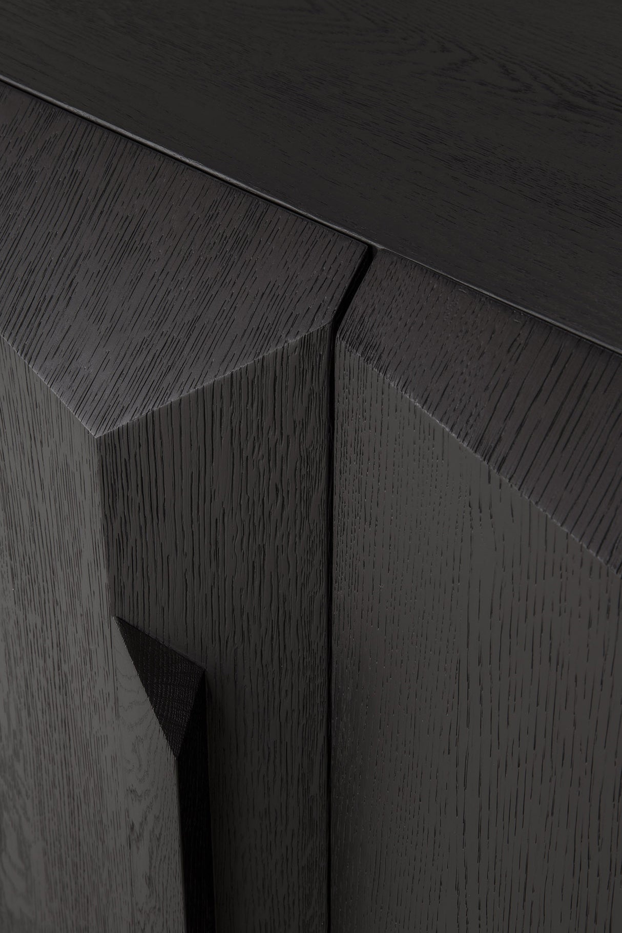 Stairs Sideboard - lackierte Eiche - schwarz - 4 Türen - 200 x 46 x 80 cm - ZEN ZONE Furniture