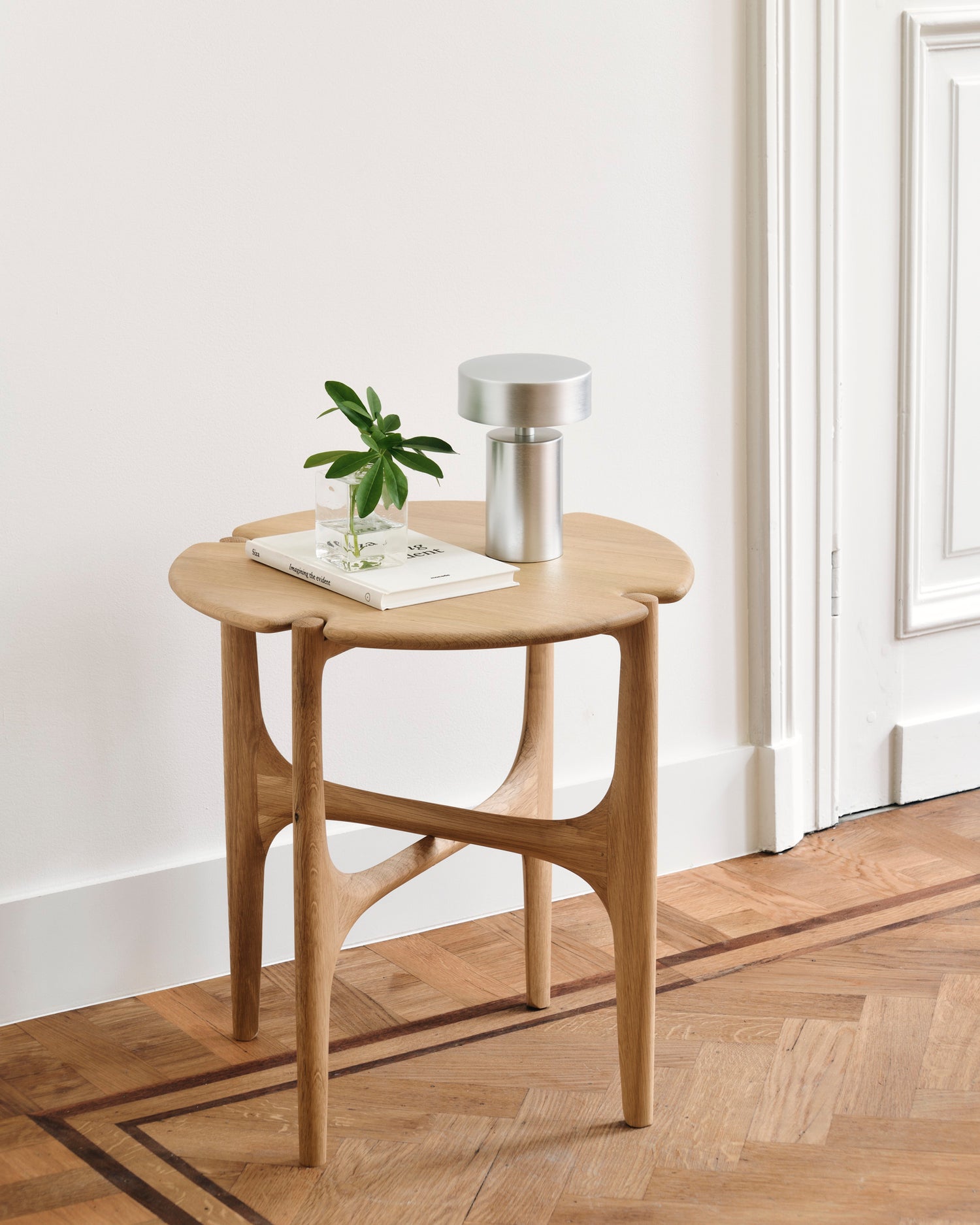 PI Beistelltisch - lackierte Eiche - rund - 47 x 47 x 50 cm - ZEN ZONE Furniture