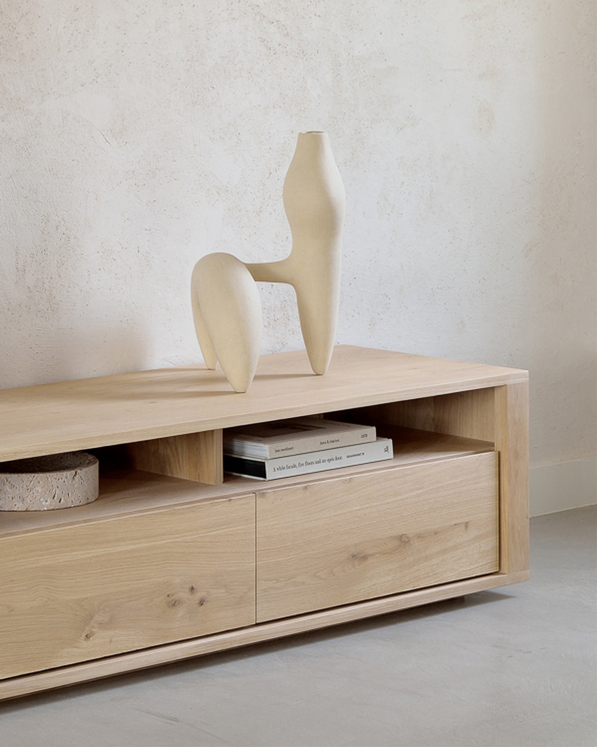 Shadow TV-Schrank - Eiche - 2 Schubladen - 140 x 46 x 42 cm - ZEN ZONE Furniture