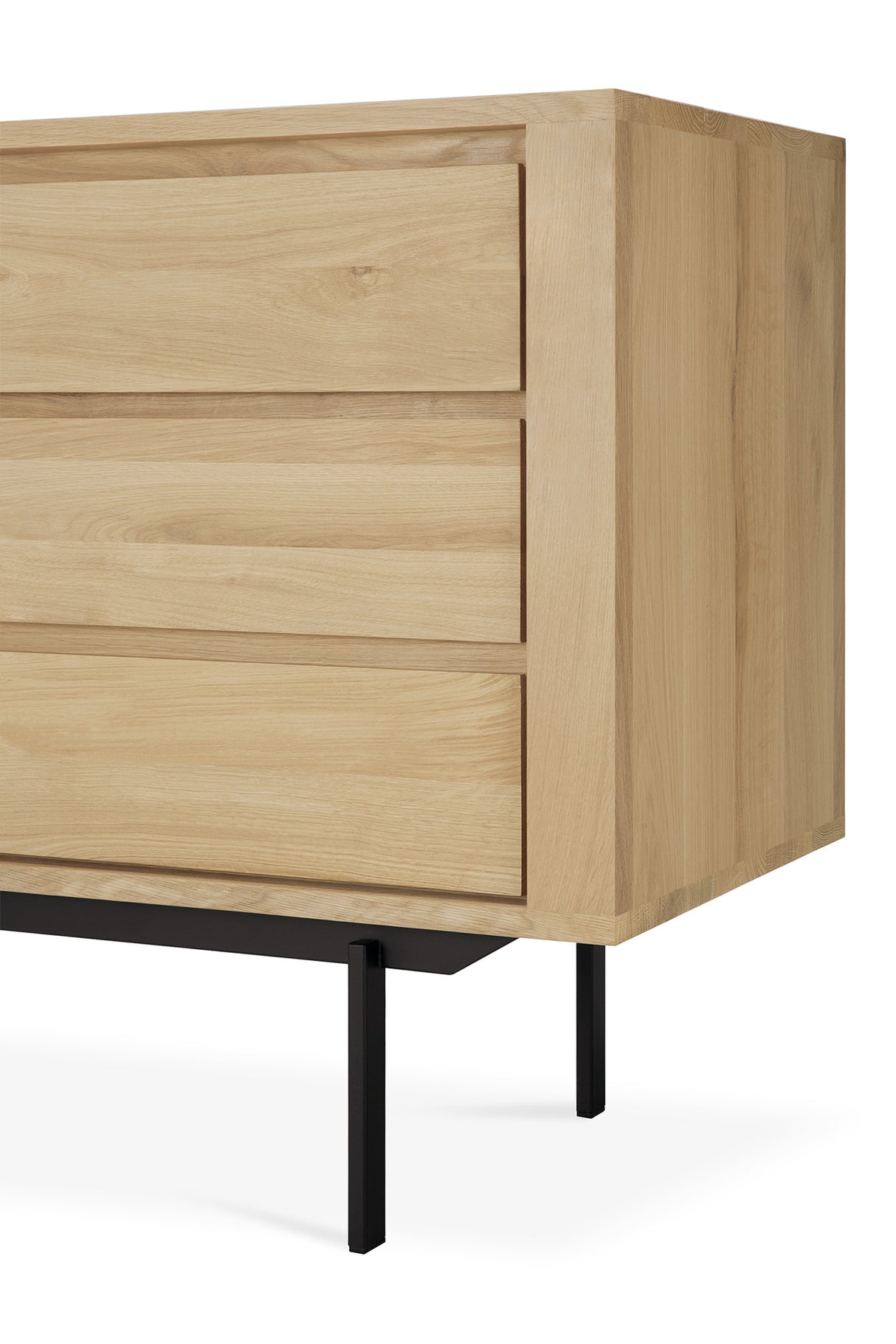 Shadow Sideboard - Eiche - 3 Türen - 3 Schubladen - 224 x 45 x 80 cm - ZEN ZONE Furniture