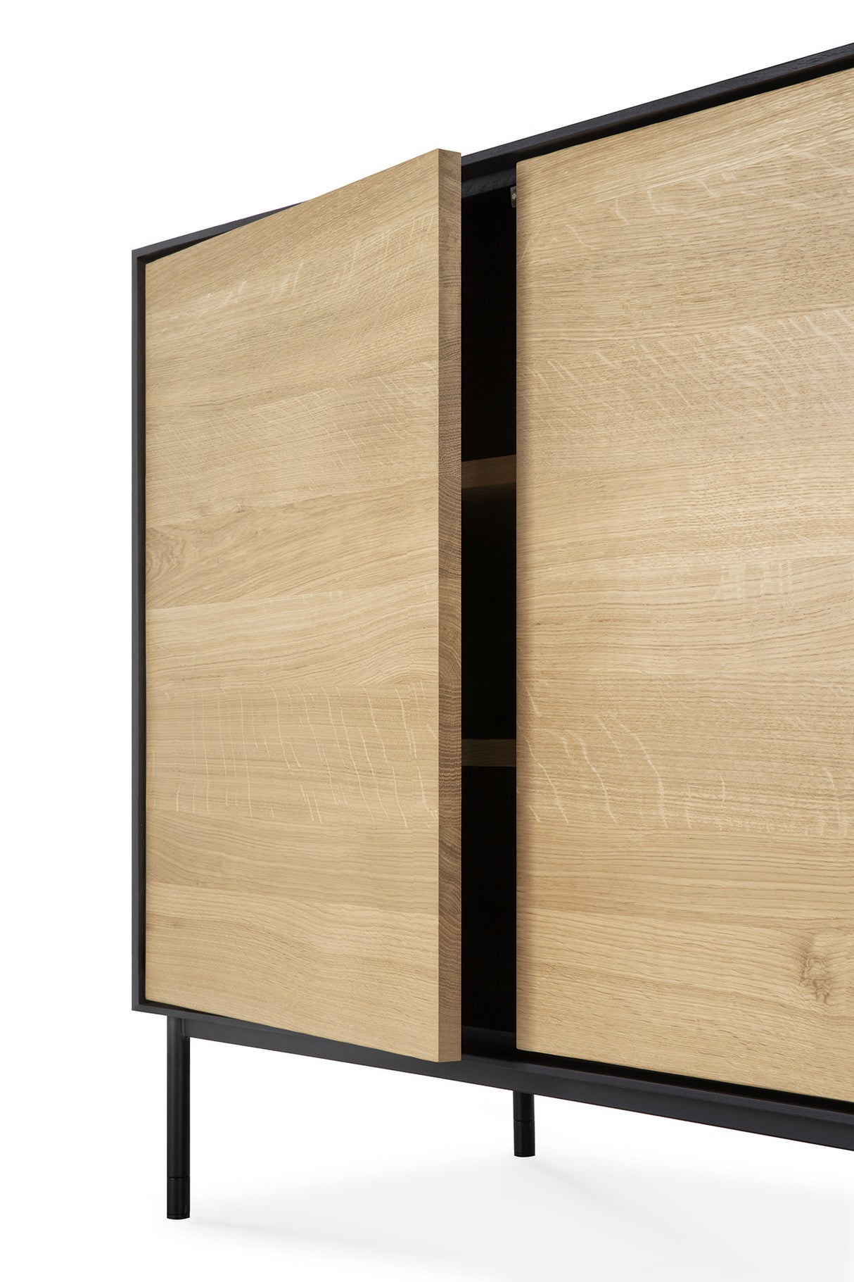 Blackbird Sideboard - lackierte Eiche - 2 Türen - 3 Schubladen - 180 x 45 x 80 cm - ZEN ZONE Furniture