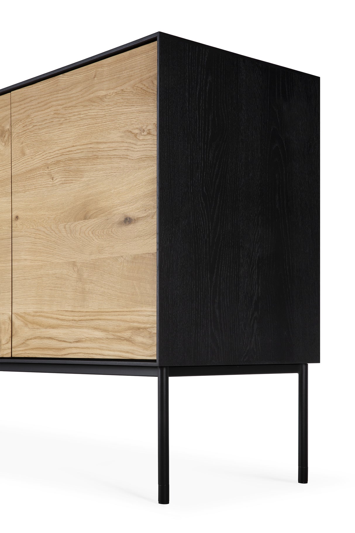 Blackbird Sideboard - lackierte Eiche - 3 Türen - 150 x 45 x 85 cm - ZEN ZONE Furniture