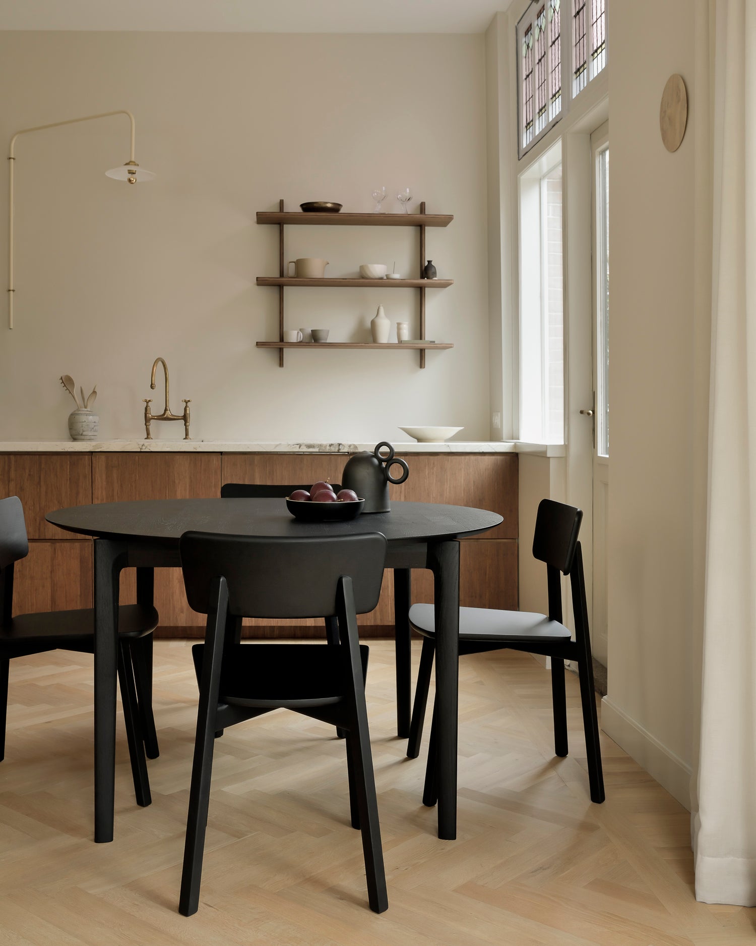 Bok ausziehbarer Esstisch - lackierte Eiche - schwarz - rund - 129/179 x 129 x 76 cm - ZEN ZONE Furniture